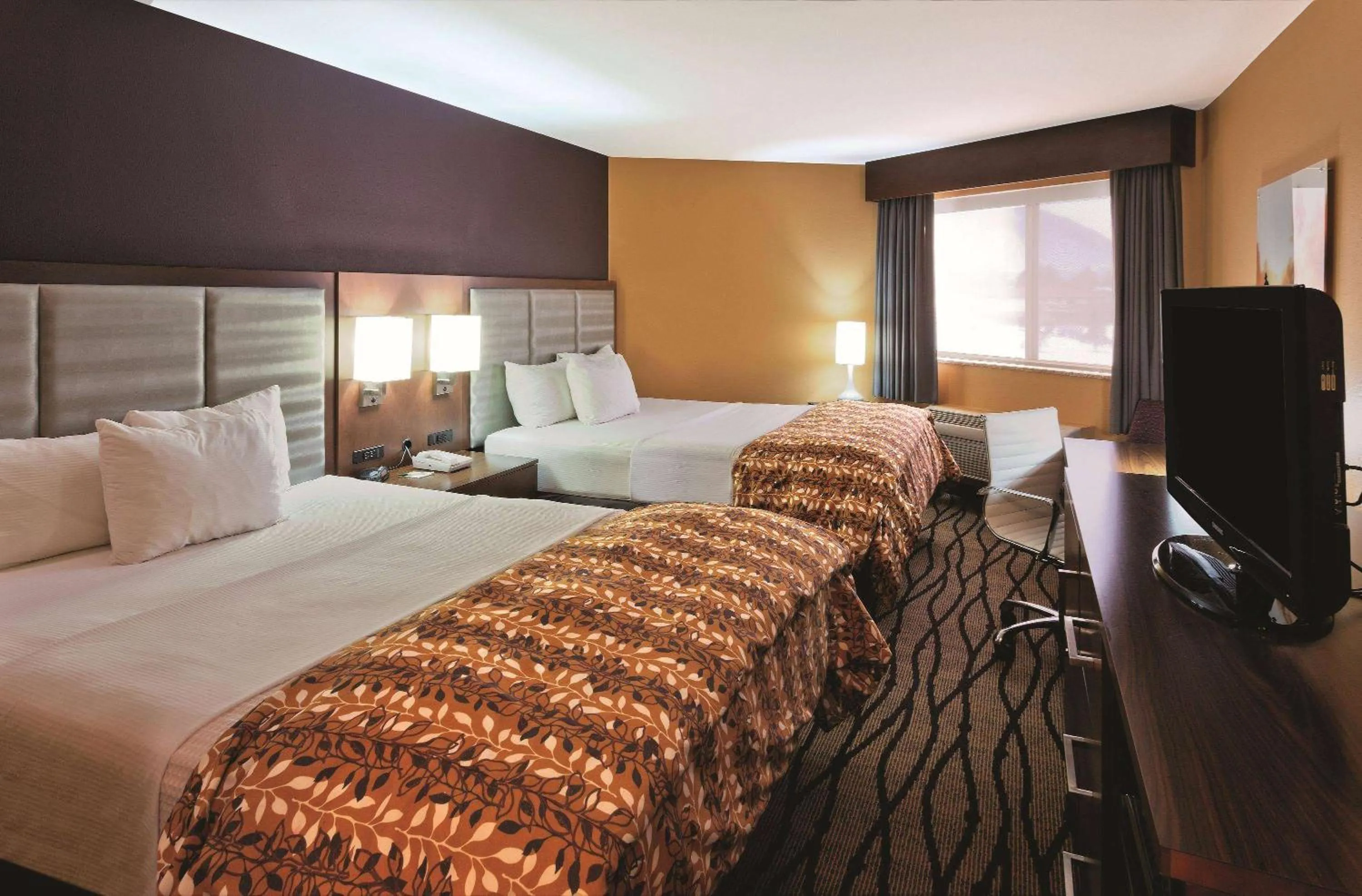 Photo of the whole room, Bed in La Quinta by Wyndham Butte