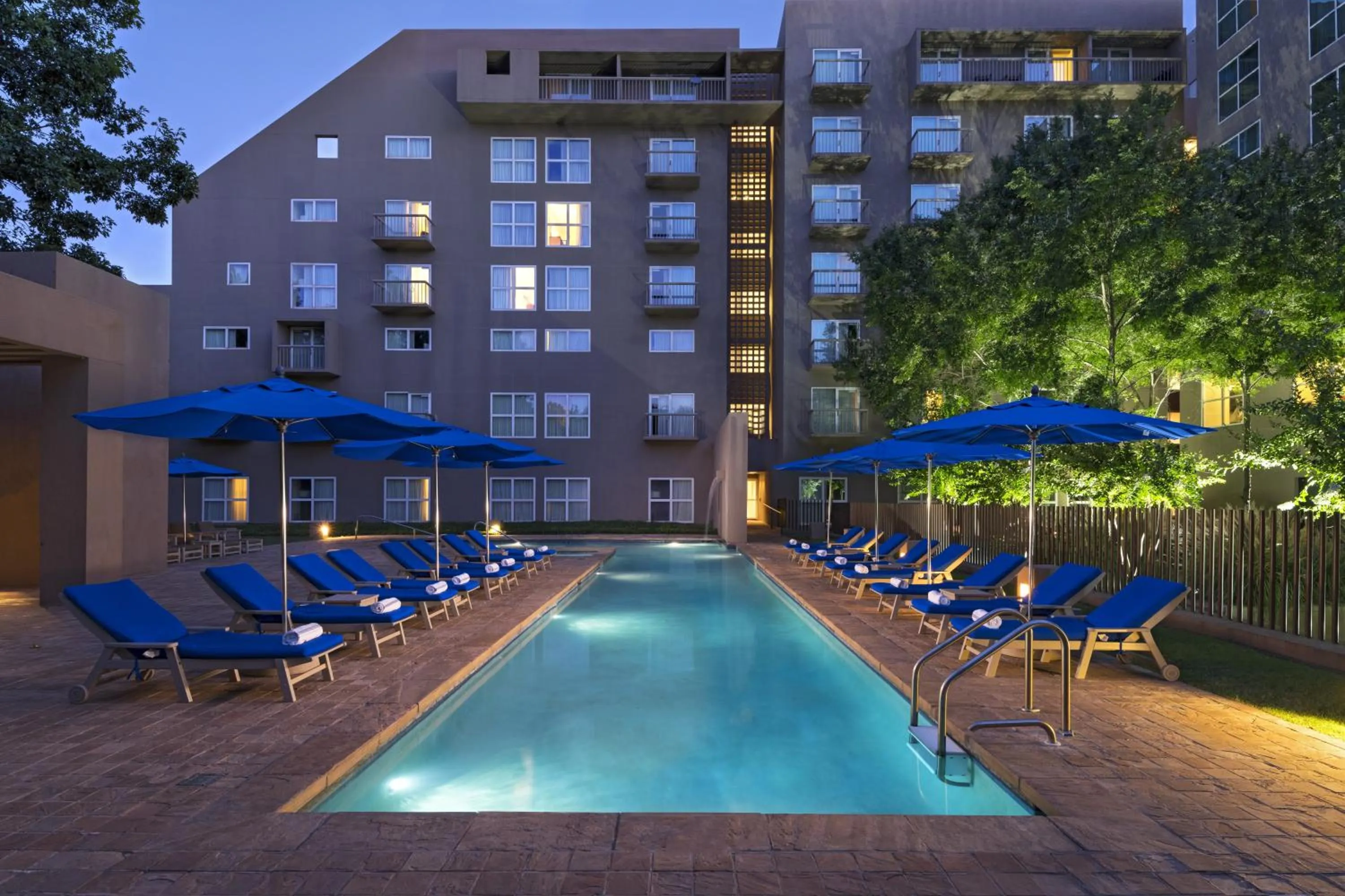 Swimming pool in Marriott Dallas Fort Worth Westlake