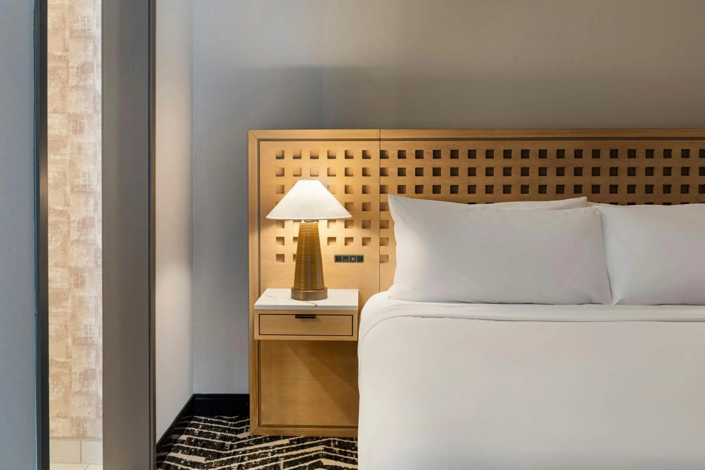 Photo of the whole room, Bed in Marriott Dallas Fort Worth Westlake