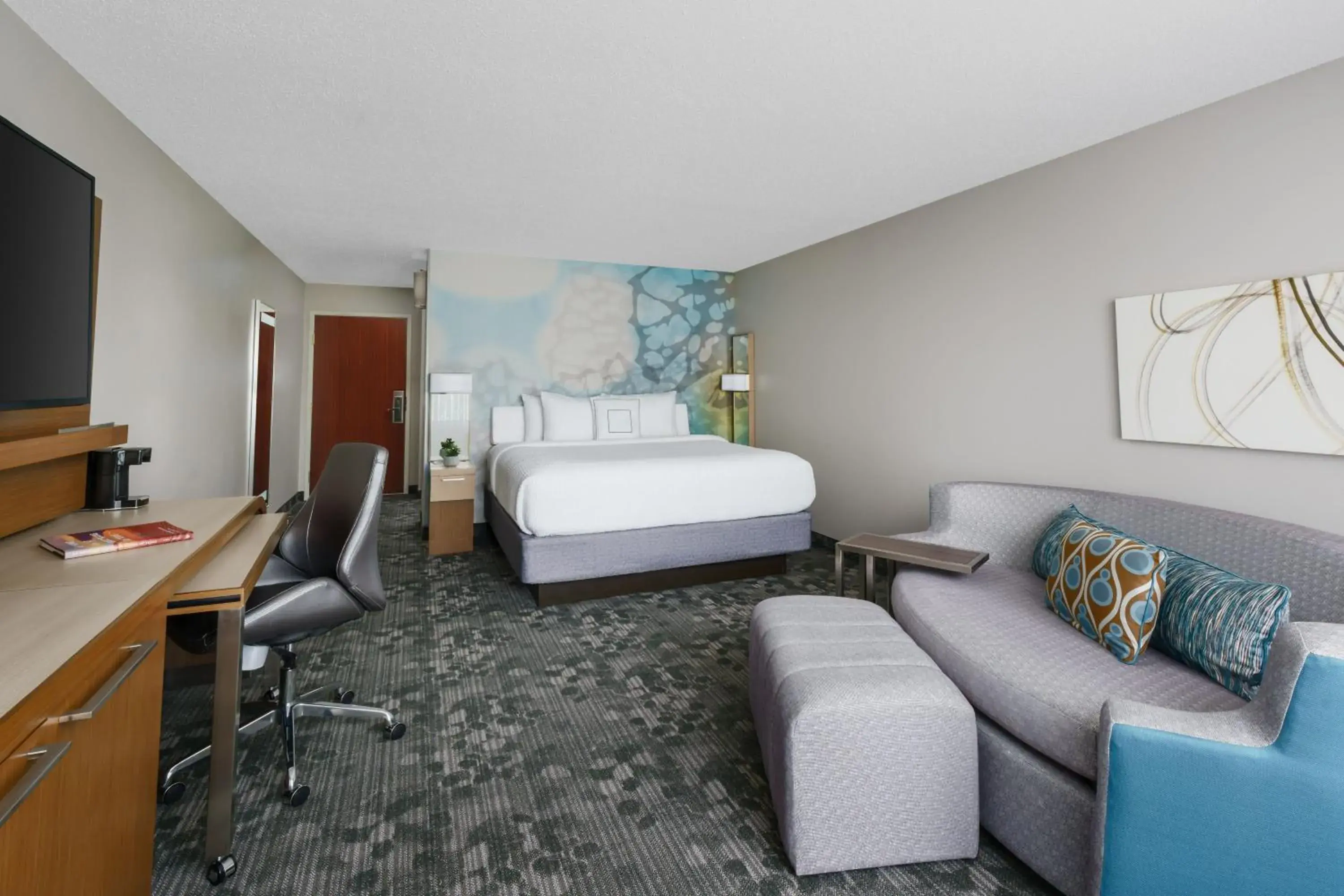 King Room with Sofa Bed in Courtyard by Marriott Dallas Lewisville King Room with Sofa Bed in Courtyard by Marriott Dallas Lewisville