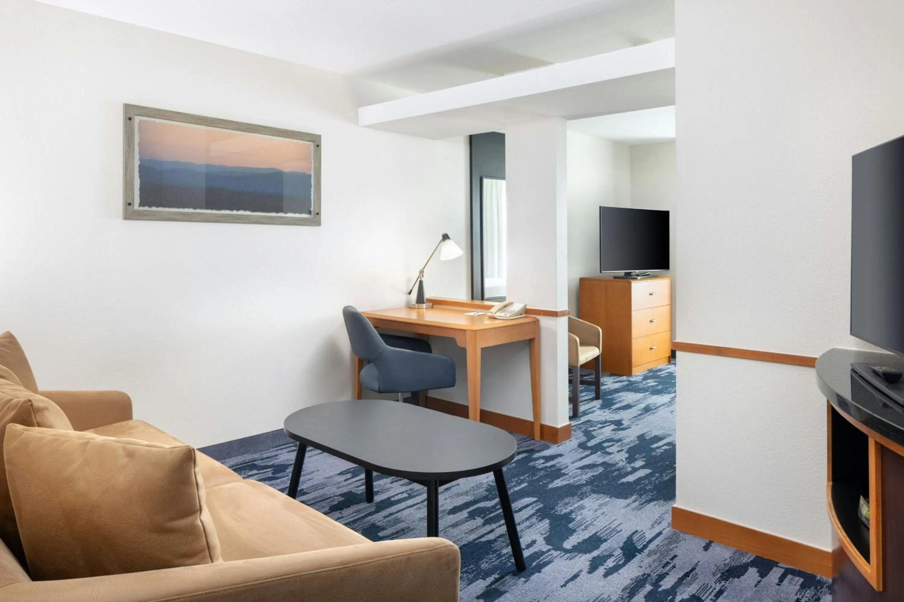 Bedroom in Fairfield Inn and Suites Turlock