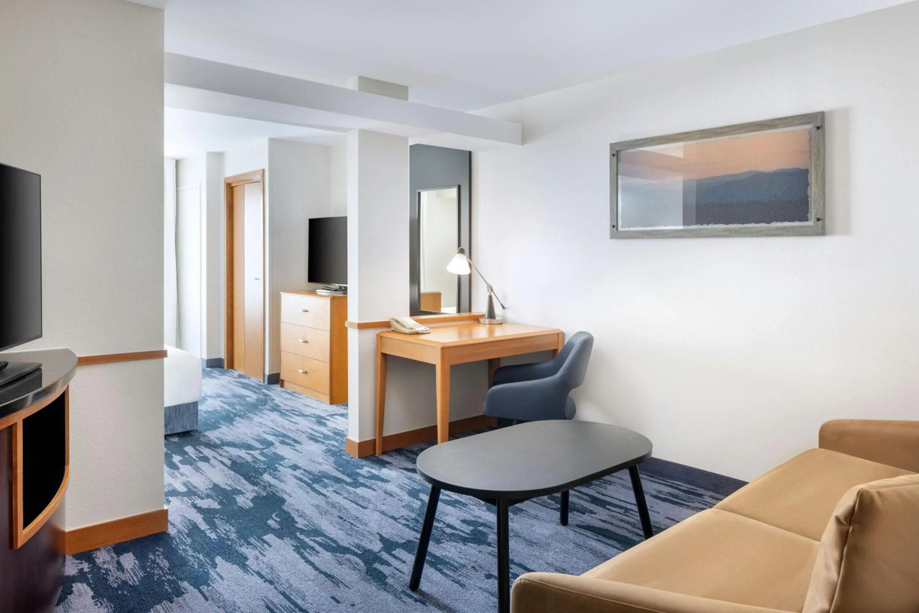 Bedroom in Fairfield Inn and Suites Turlock