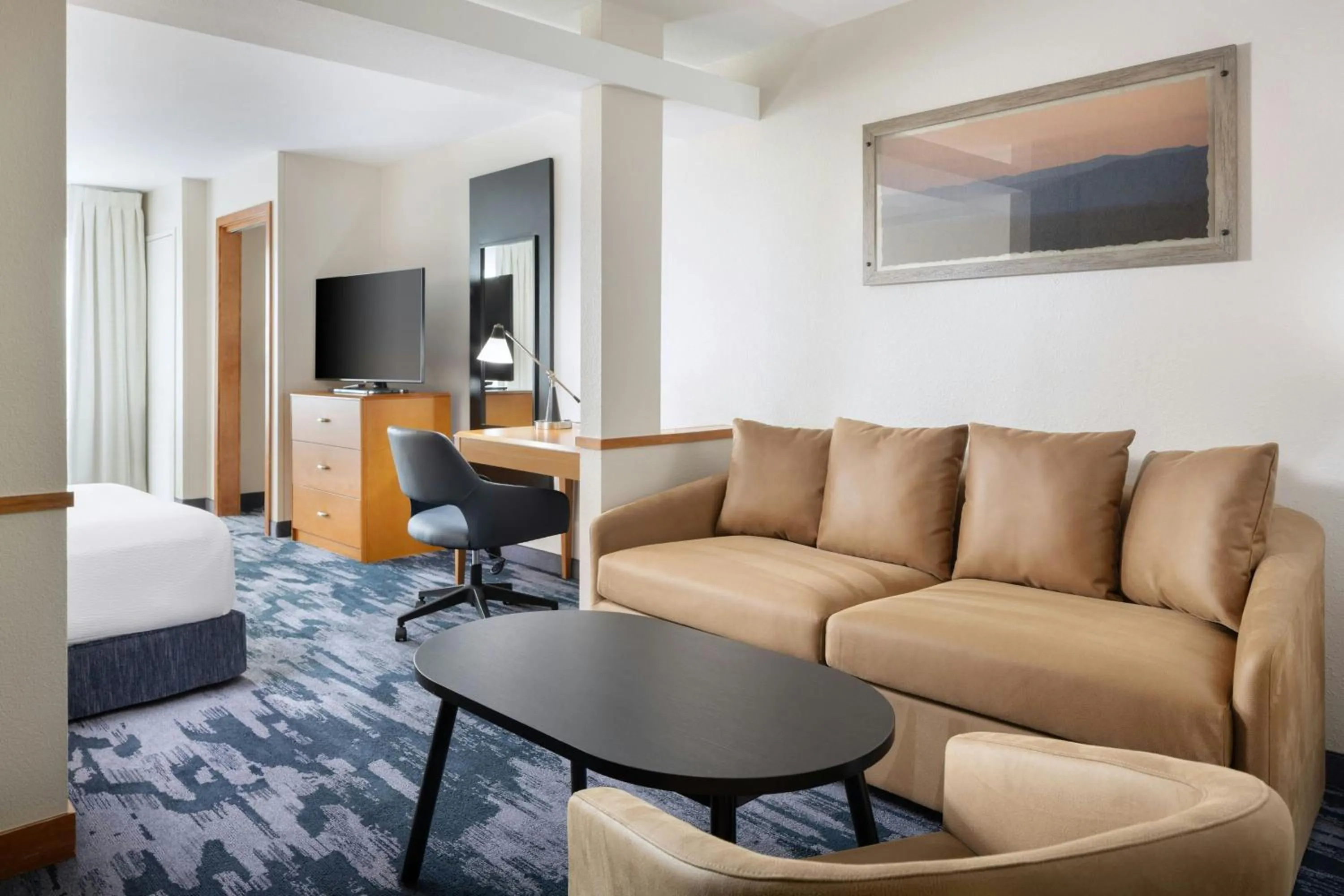 Bedroom, Bed in Fairfield Inn and Suites Turlock