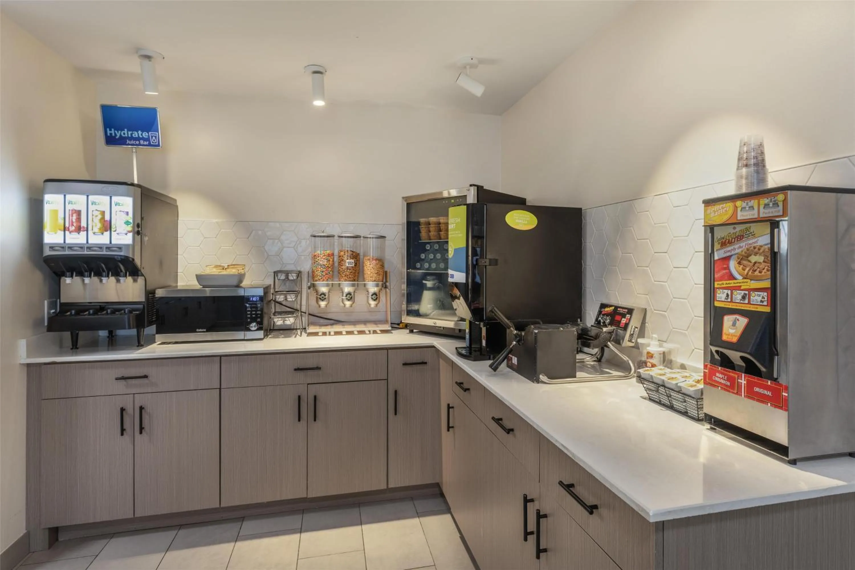 Breakfast in Best Western Louisville South - Shepherdsville