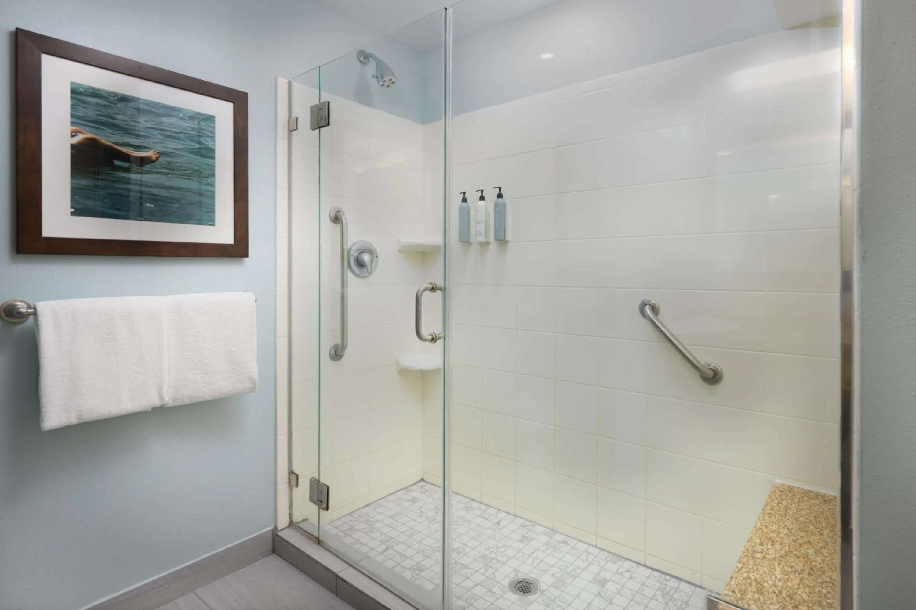 Bathroom in Courtyard by Marriott New Braunfels River Village