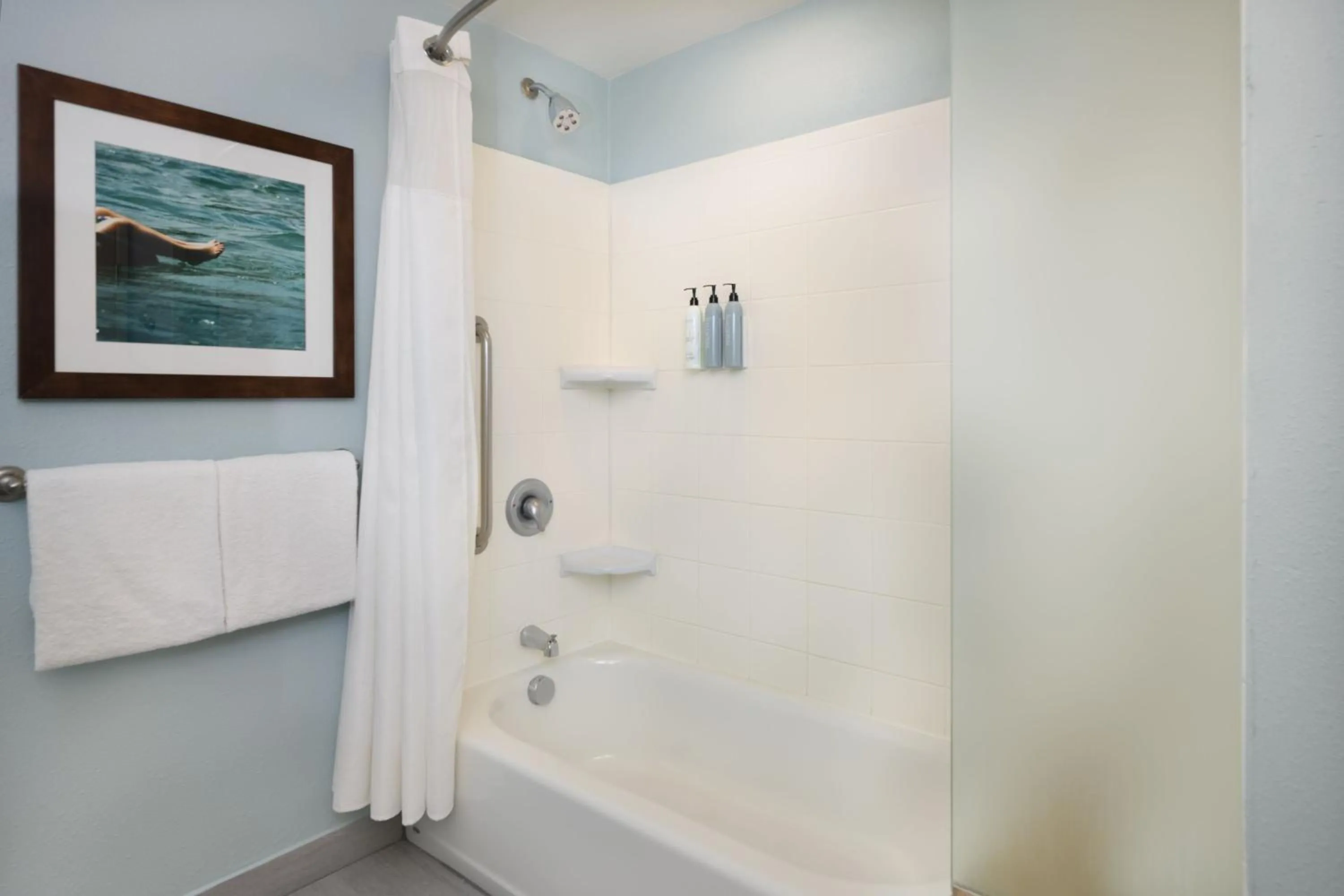 Bathroom in Courtyard by Marriott New Braunfels River Village