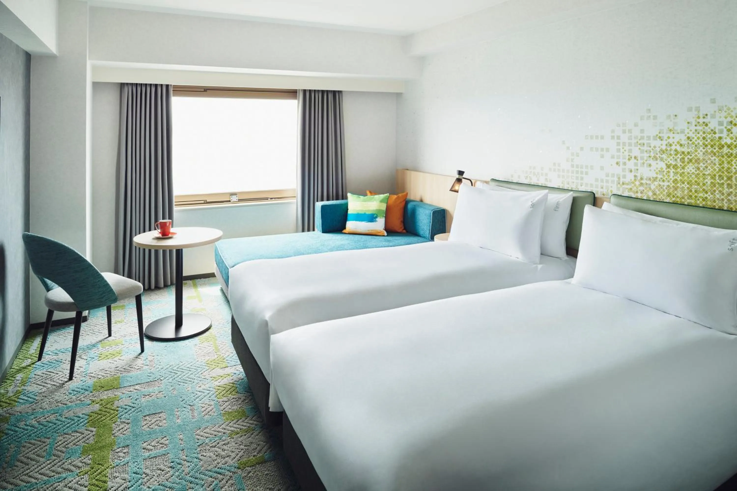 Photo of the whole room, Bed in Holiday Inn Kyoto Gojo