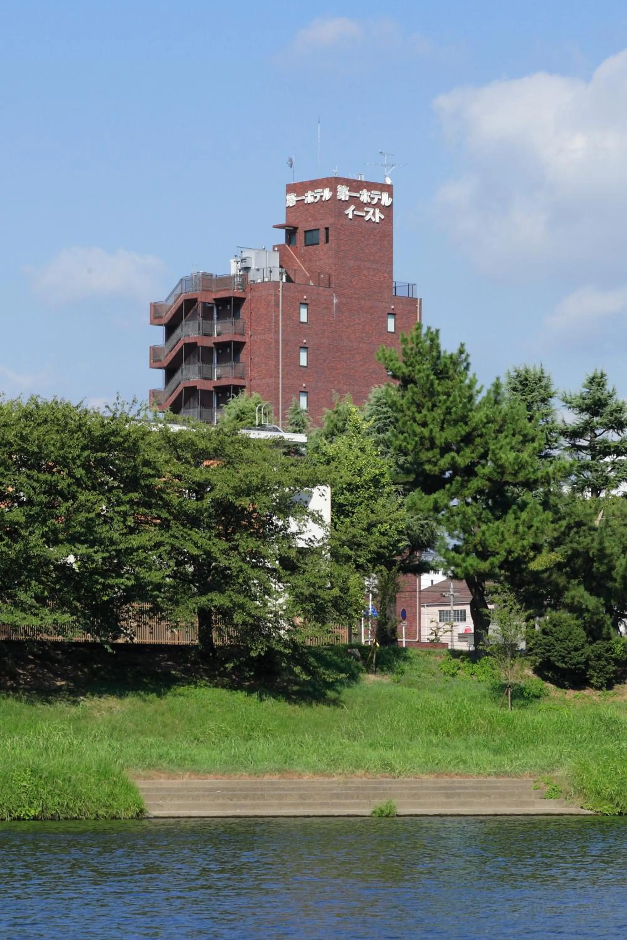 Property building in Okazaki Daiichi Hotel East Wing