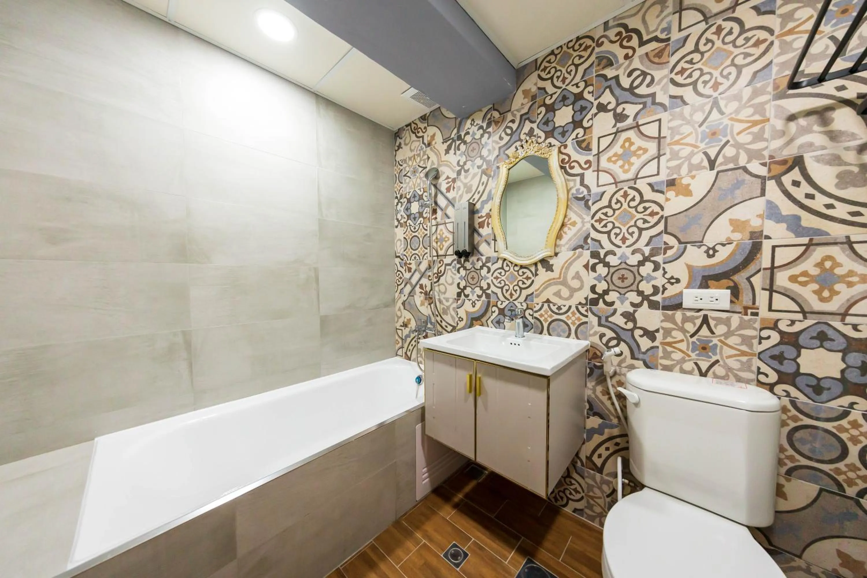 Toilet in Liu He Su Hotel