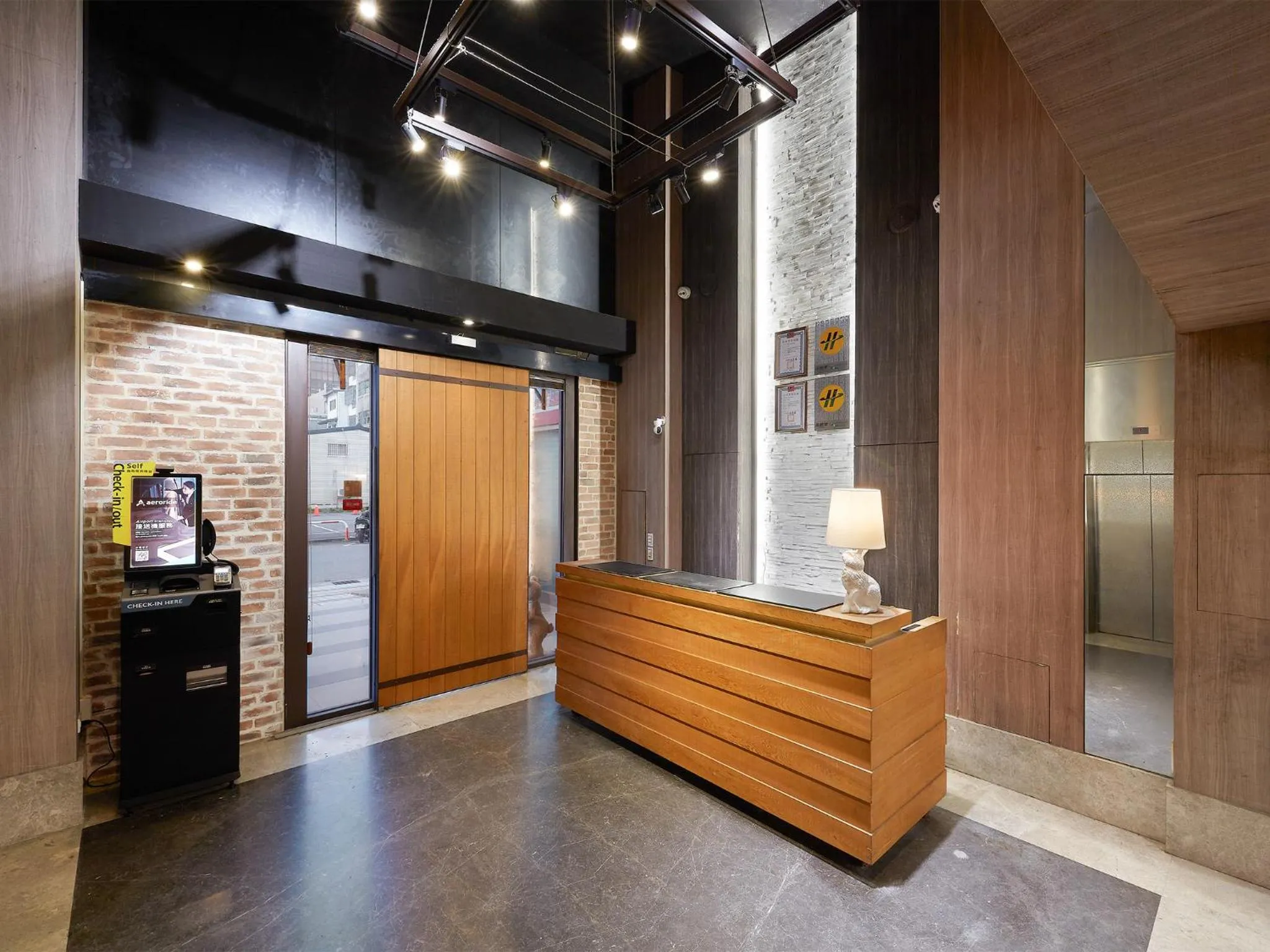 Off site in CHECK inn Yilan LuoDong