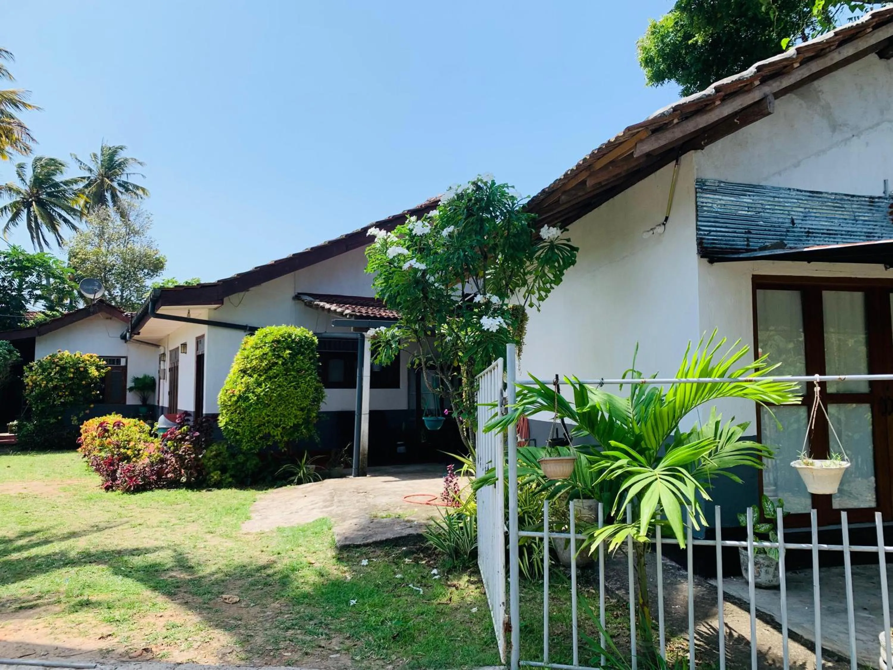 Property building in Jumera Villa Mirissa