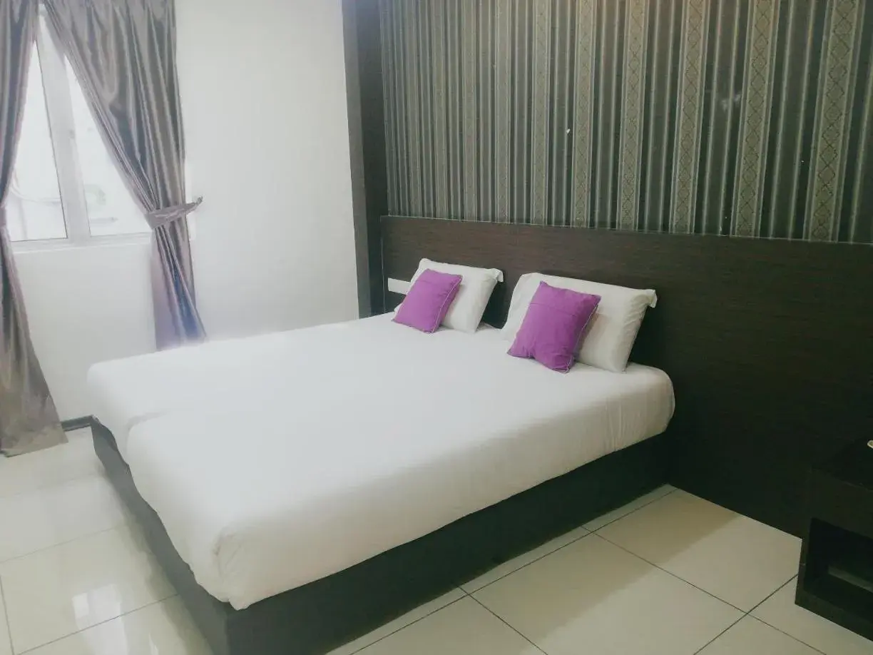 Standard Twin Room in REMEMBER HOTEL BUKIT GAMBIR Standard Twin Room in REMEMBER HOTEL BUKIT GAMBIR