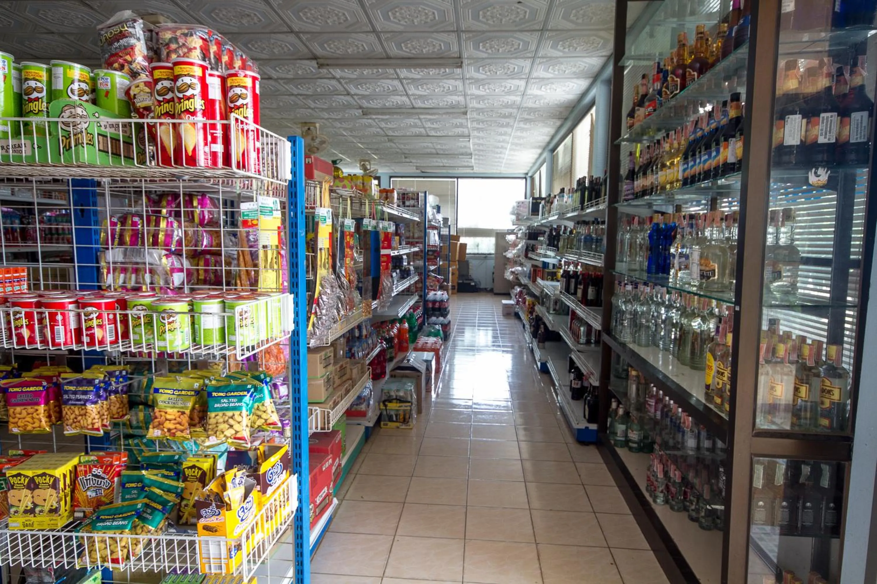 Supermarket/grocery shop in Tanyaporn House