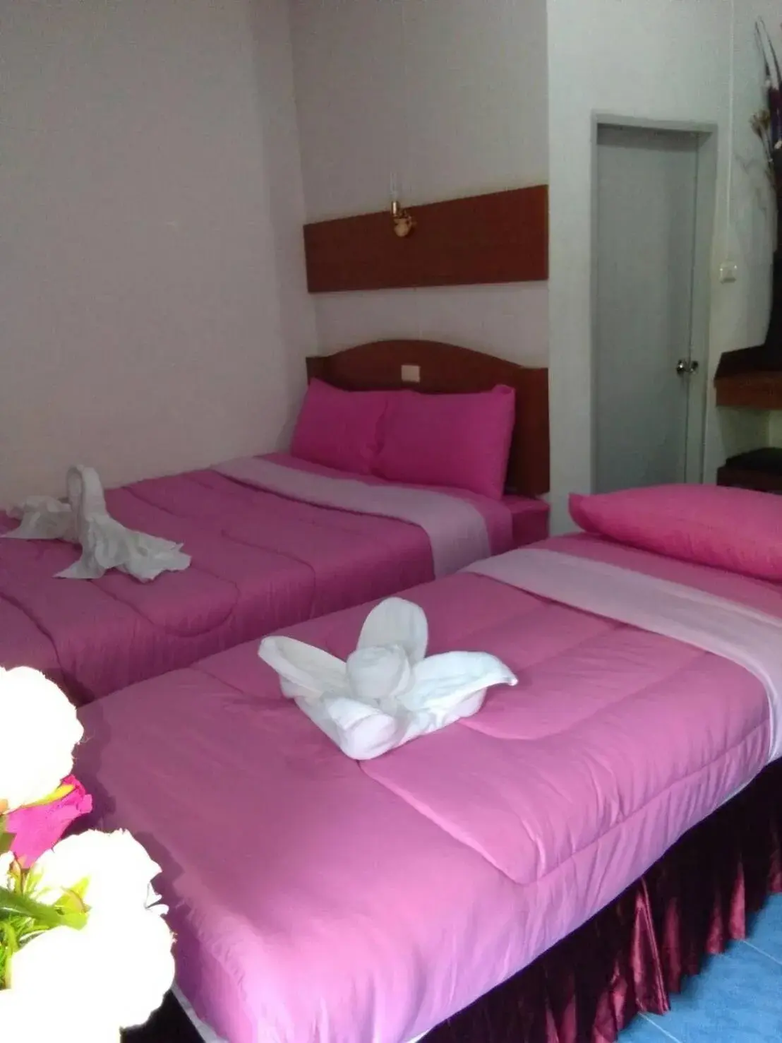 Double Room with Extra Bed in Tanyaporn House Double Room with Extra Bed in Tanyaporn House