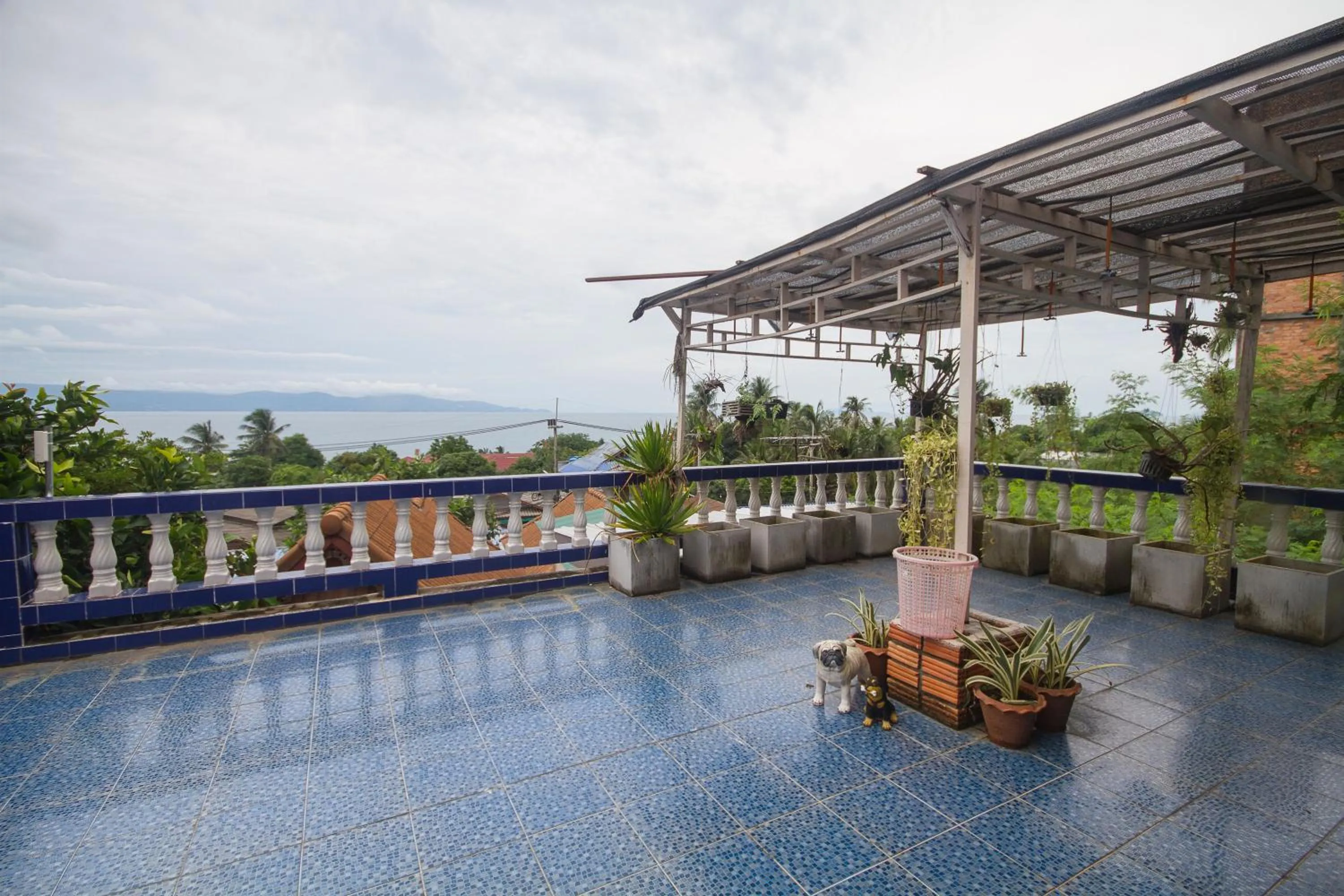 Staff in Tanyaporn House