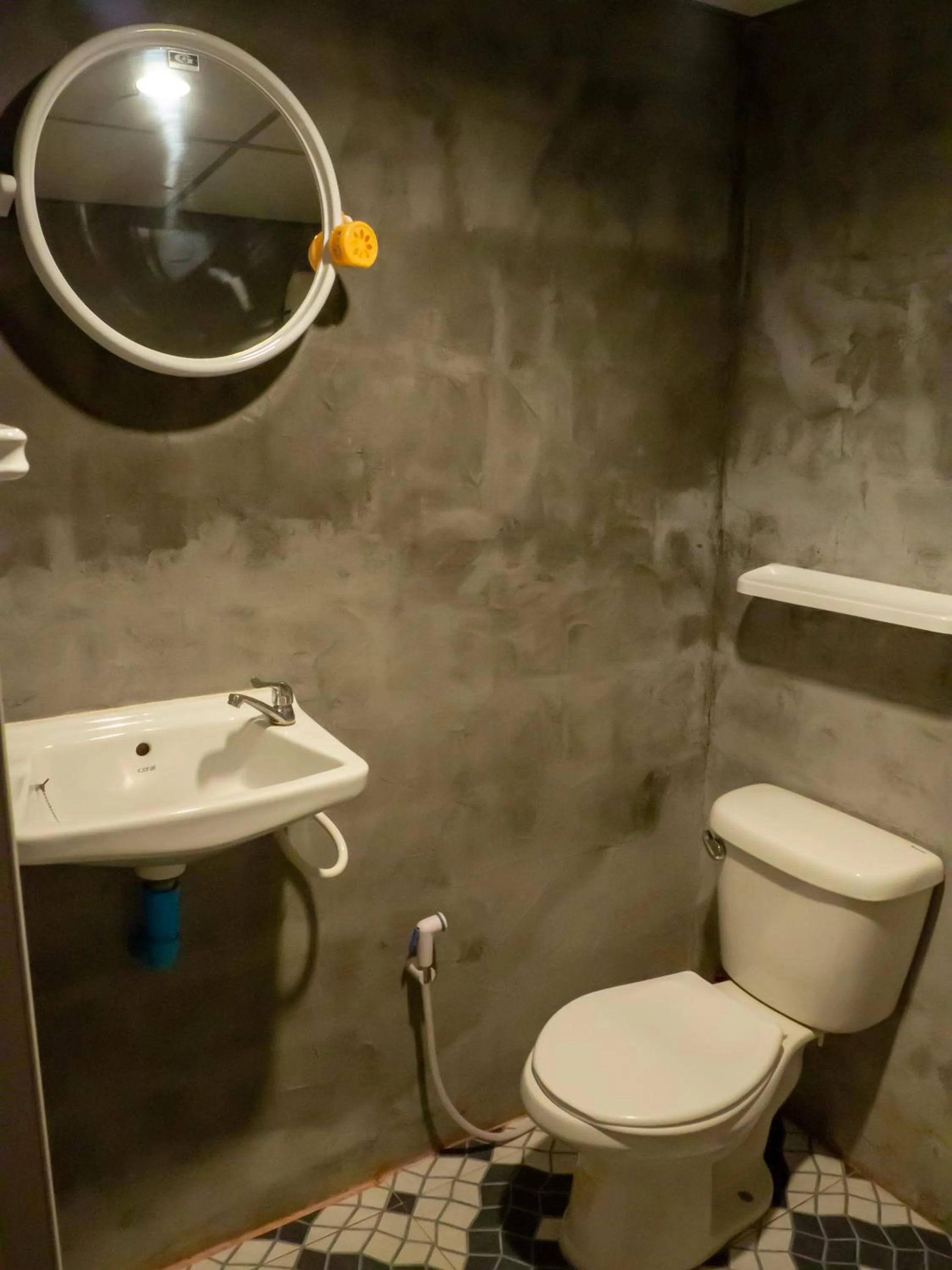 Bathroom in Cat Bungalow