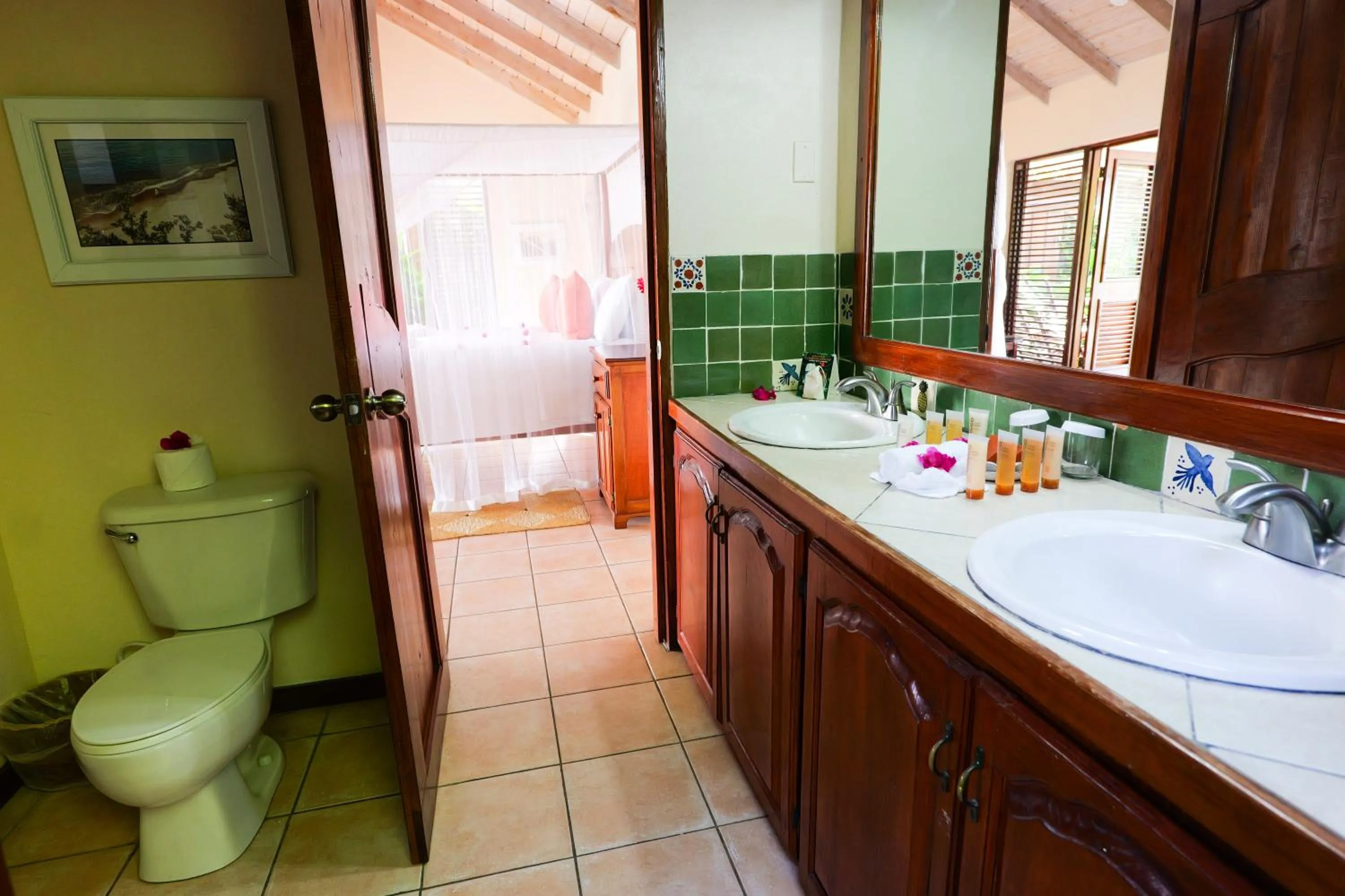 Bathroom in Stonefield Villa Resort