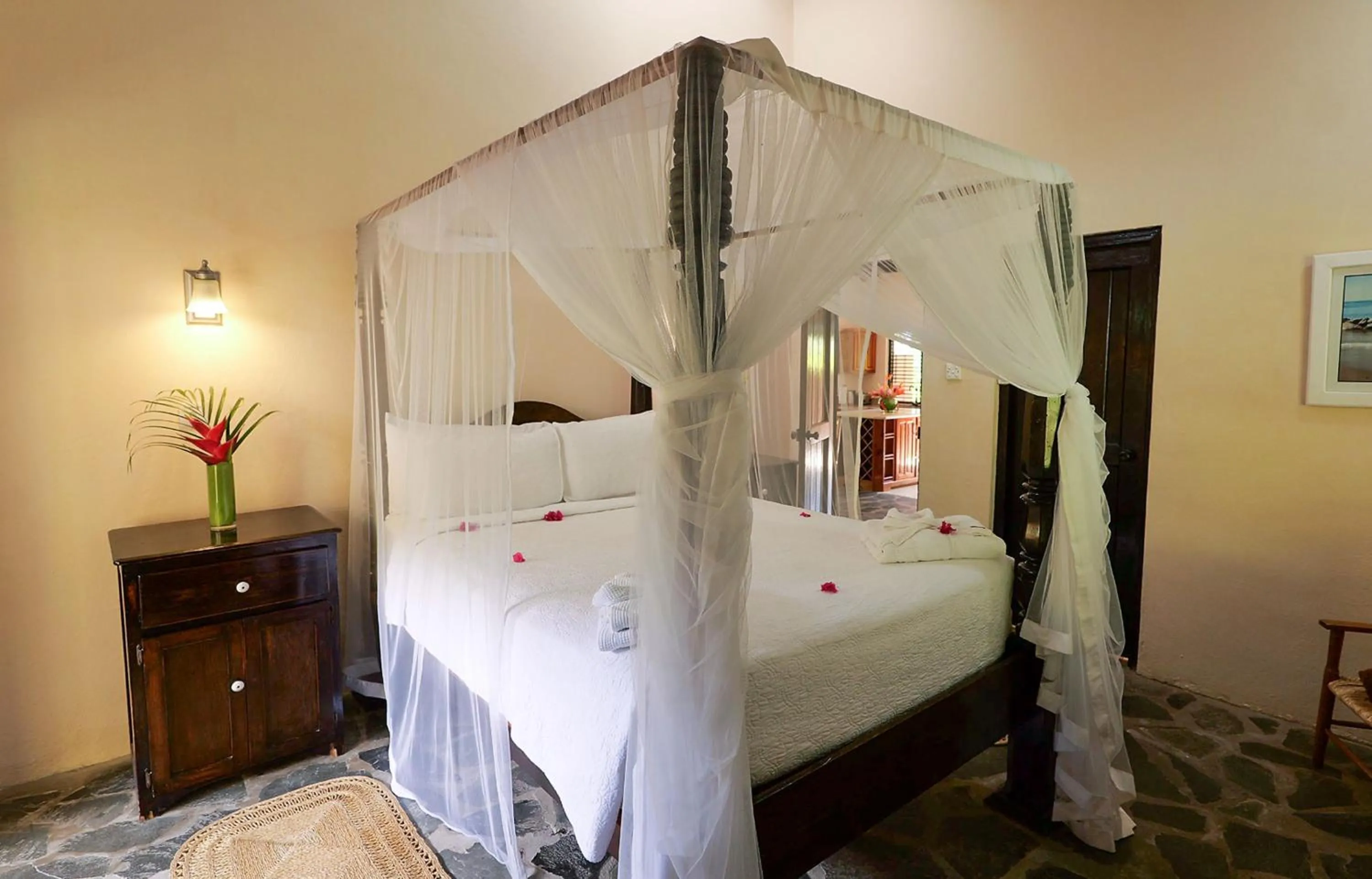 Bedroom, Bed in Stonefield Villa Resort