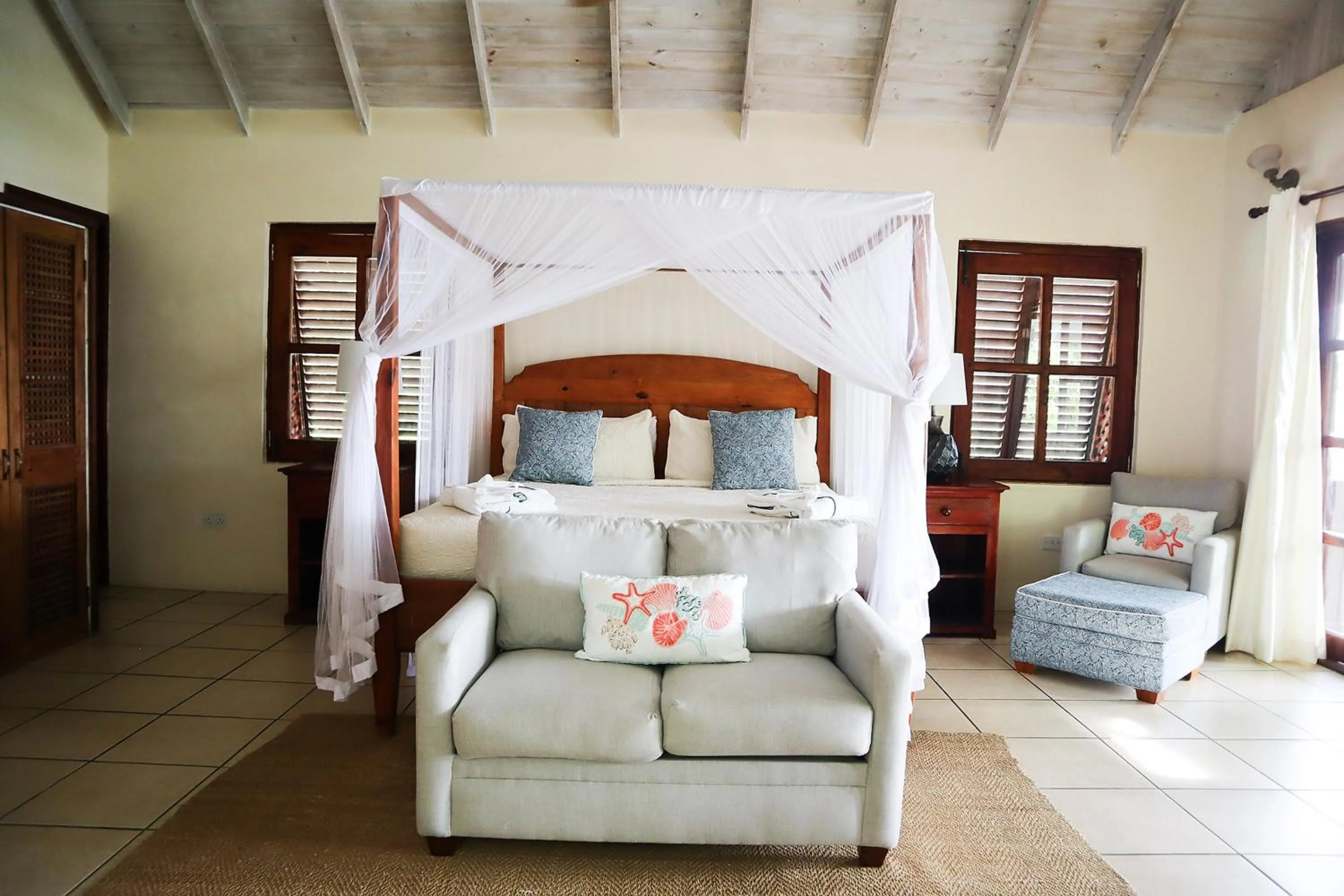 Bedroom in Stonefield Villa Resort
