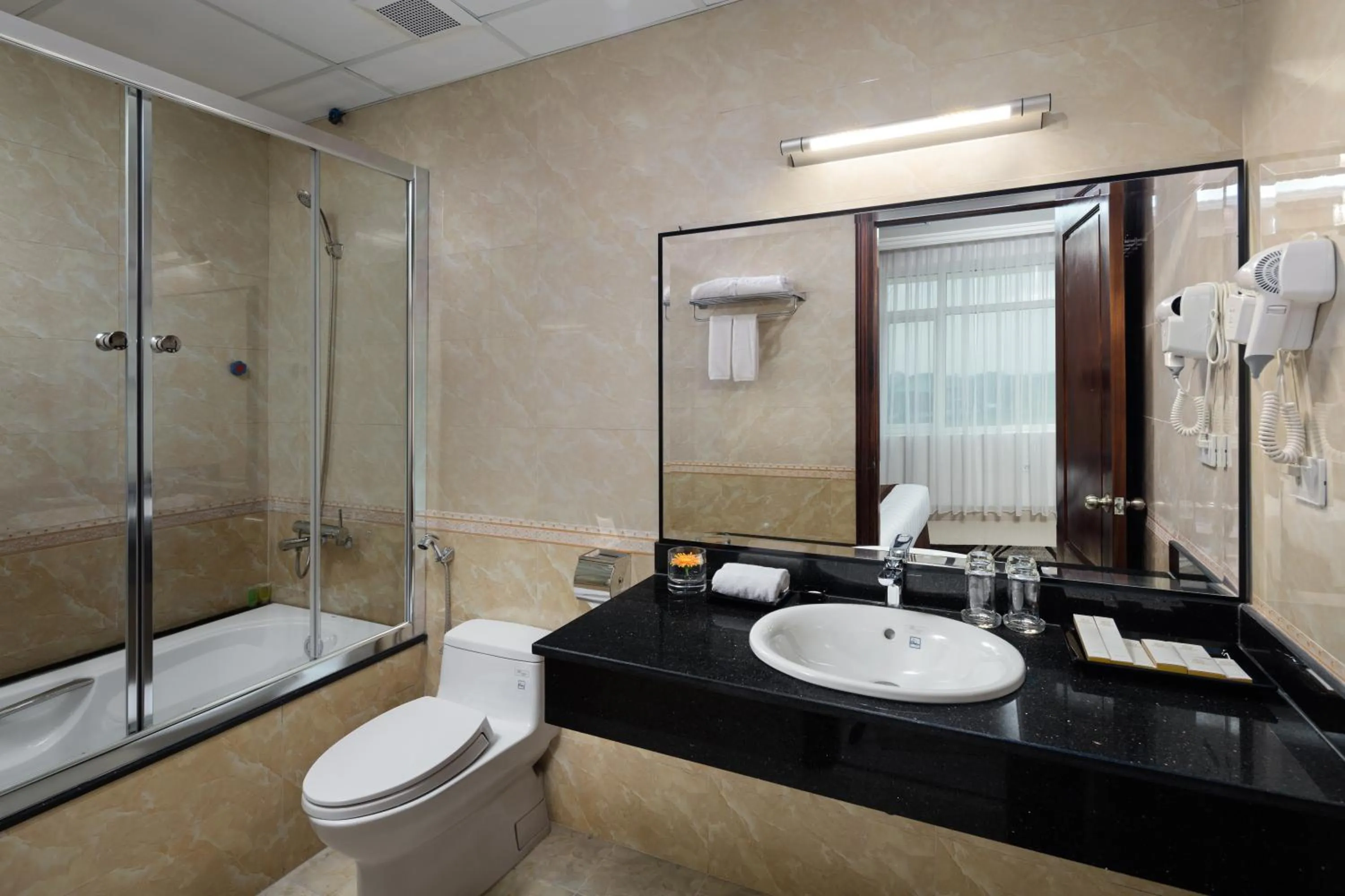 Bathroom in Center Hotel Bac Ninh