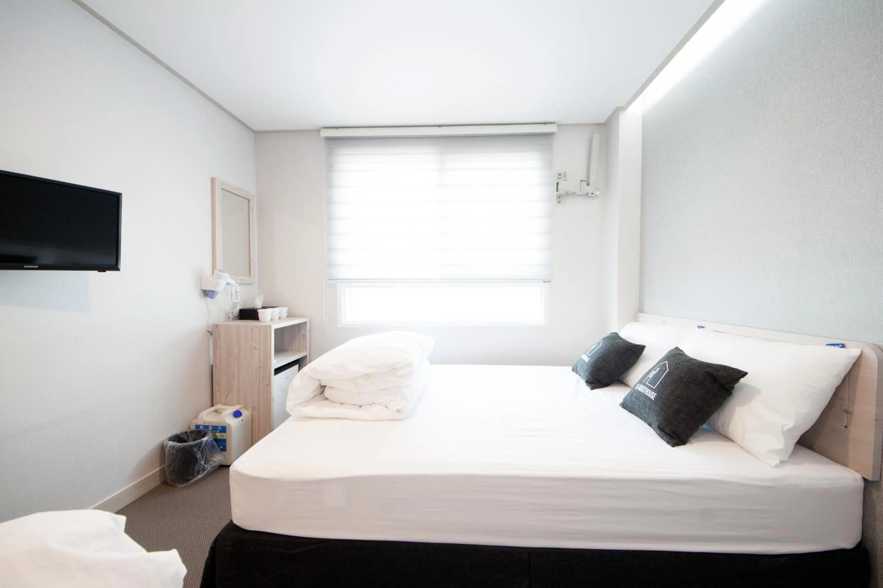 Bedroom, Bed in K-Grand Hotel Seoul