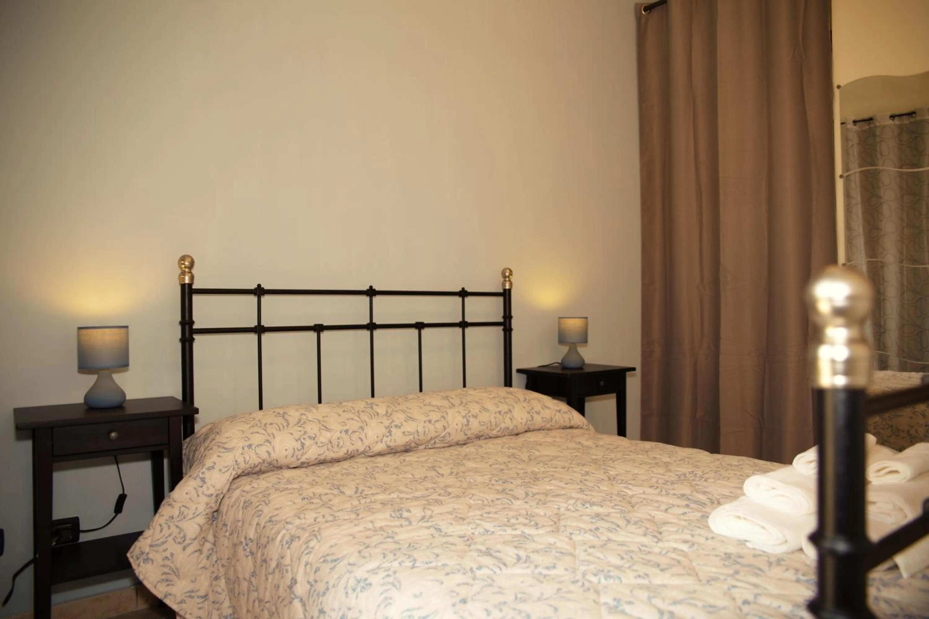 Bed in BnB DonnaLaura