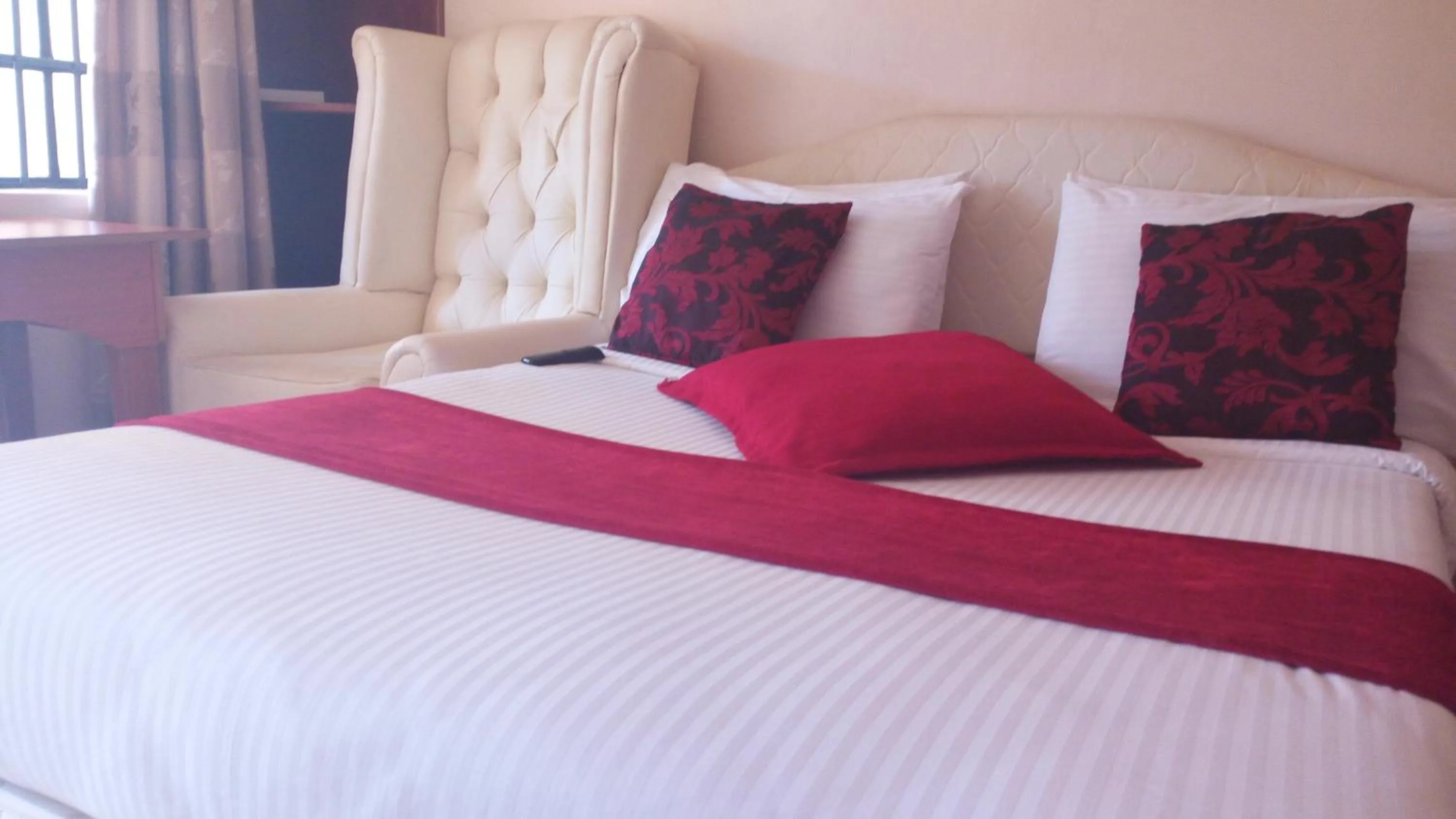 Bed in Sahara Gardens-Kericho