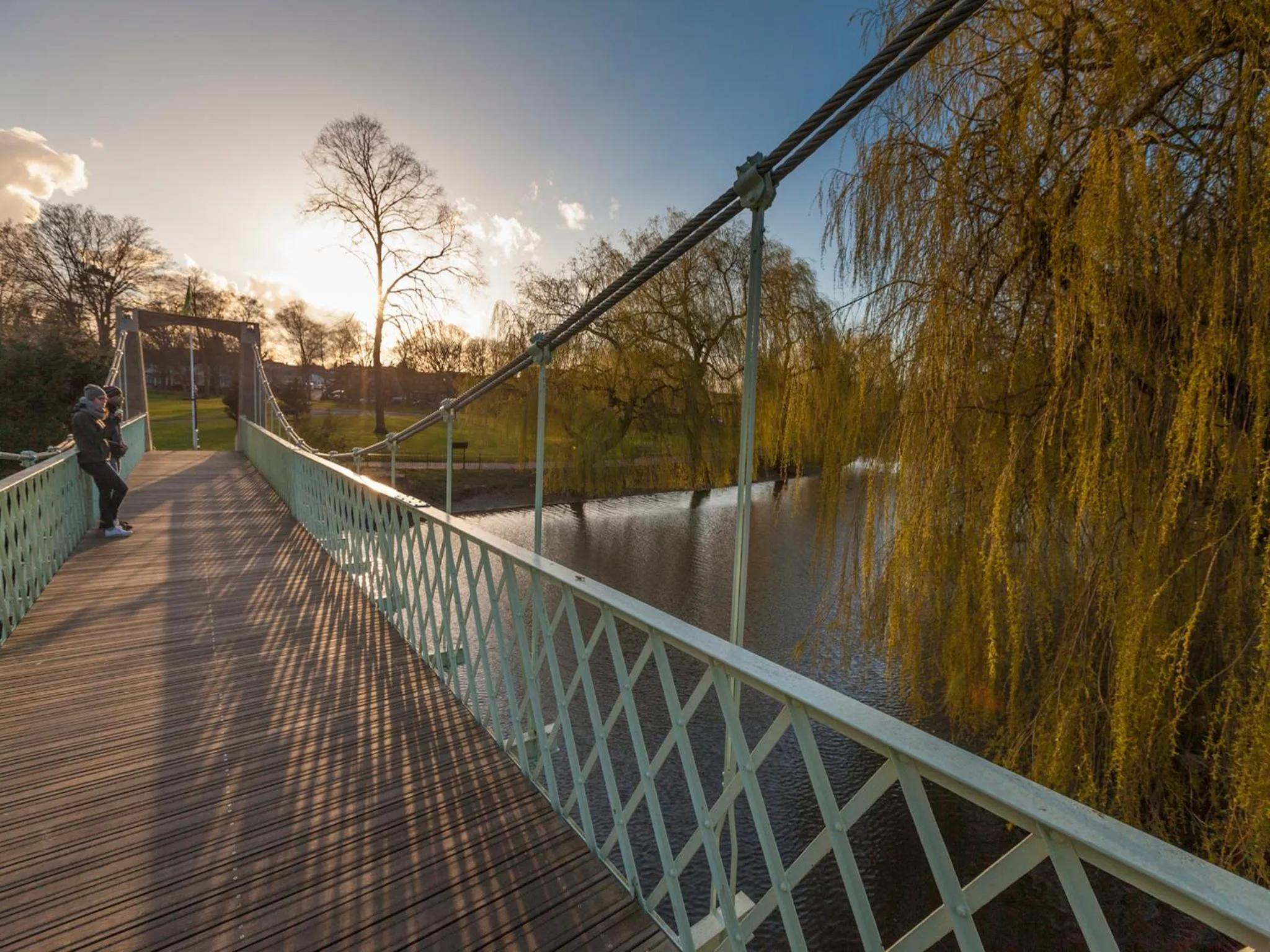 Off site in Hastings House - Modern 2 Bedroom House in Central Luton & Near Airport