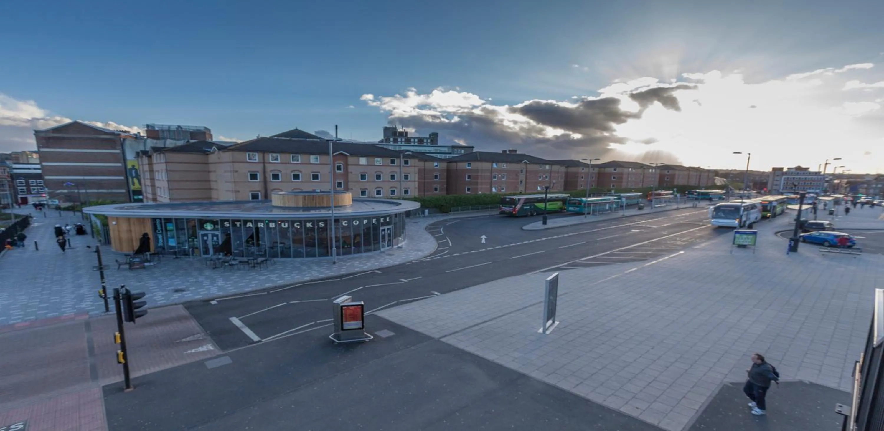 Off site in Hastings House - Modern 2 Bedroom House in Central Luton & Near Airport