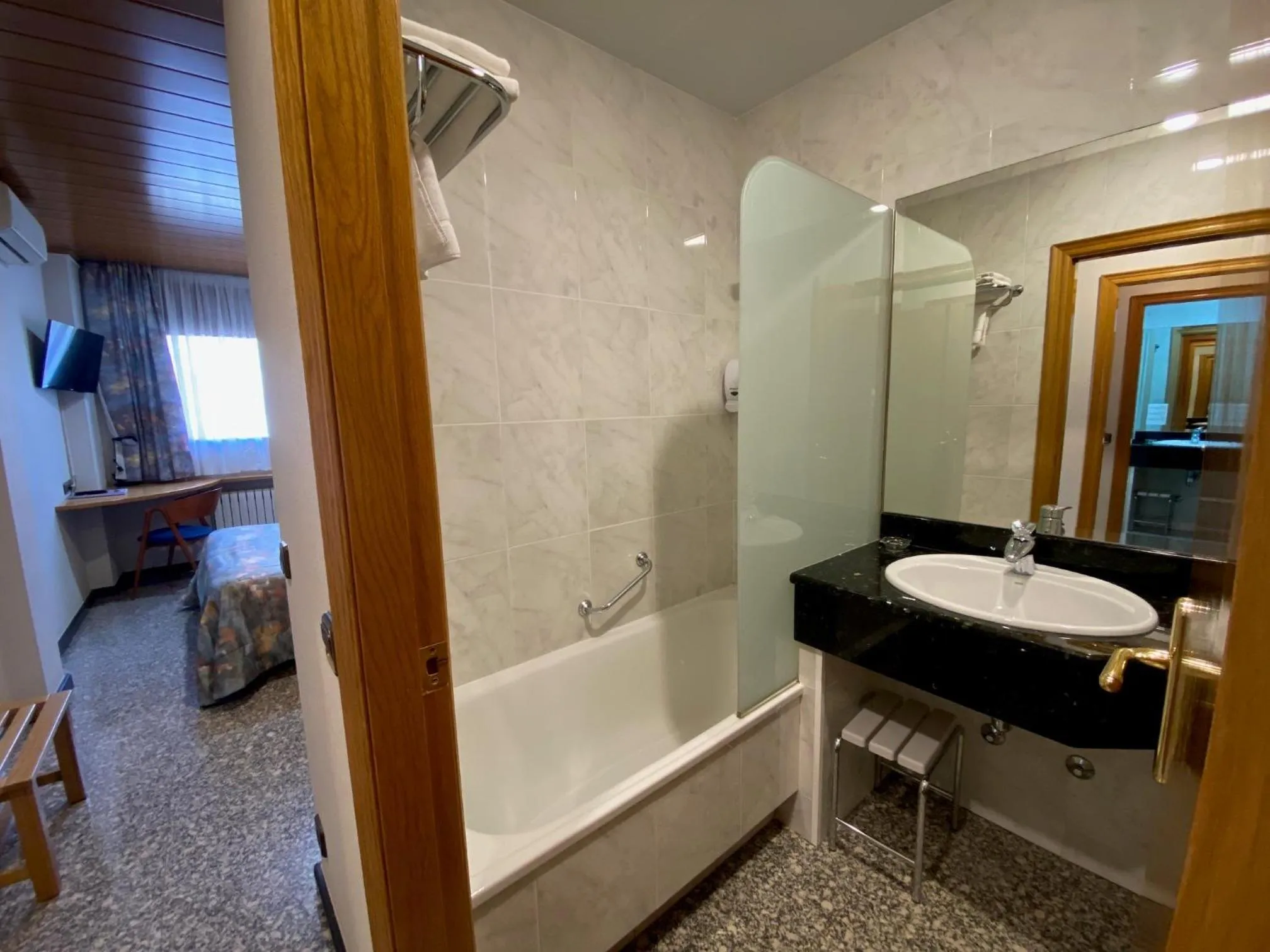 Bathroom in Hotel Sant Antoni
