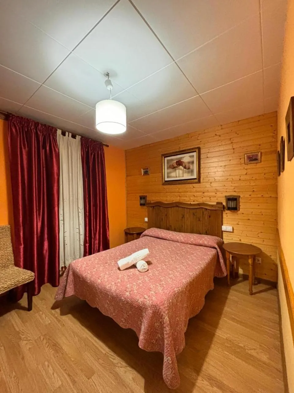 Bedroom, Bed in Hotel Prats