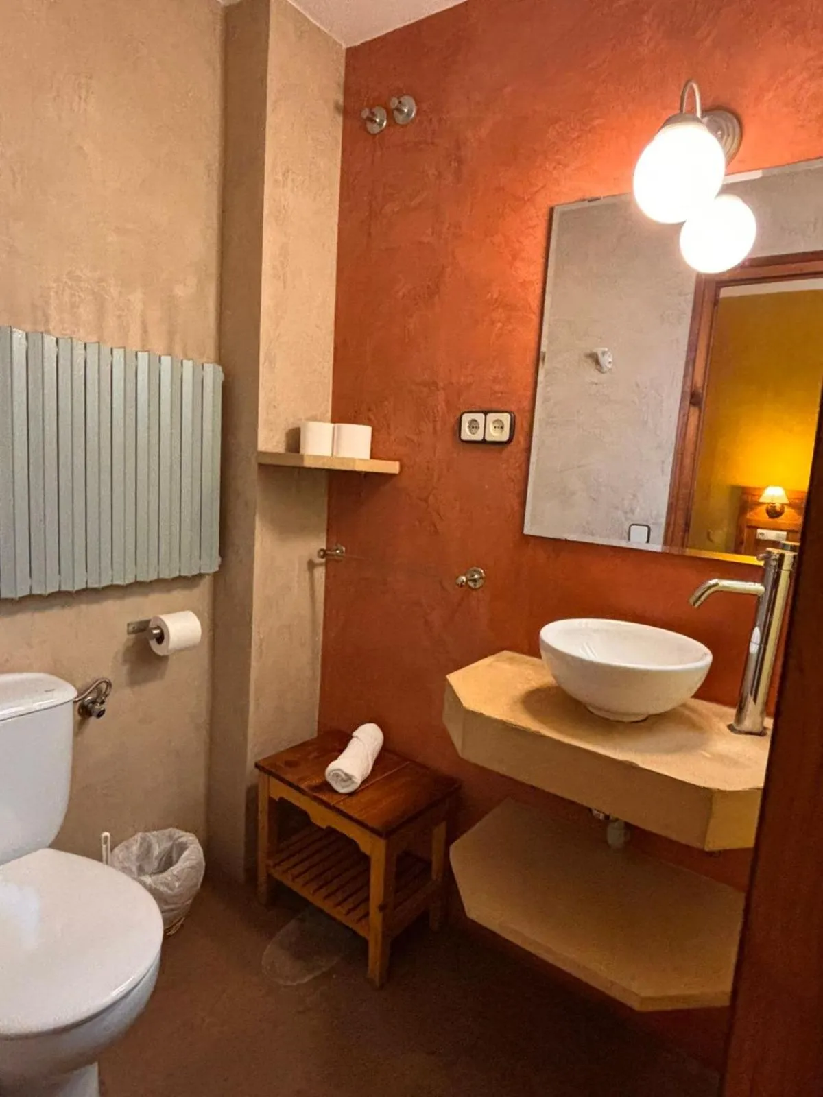 Bathroom in Hotel Prats