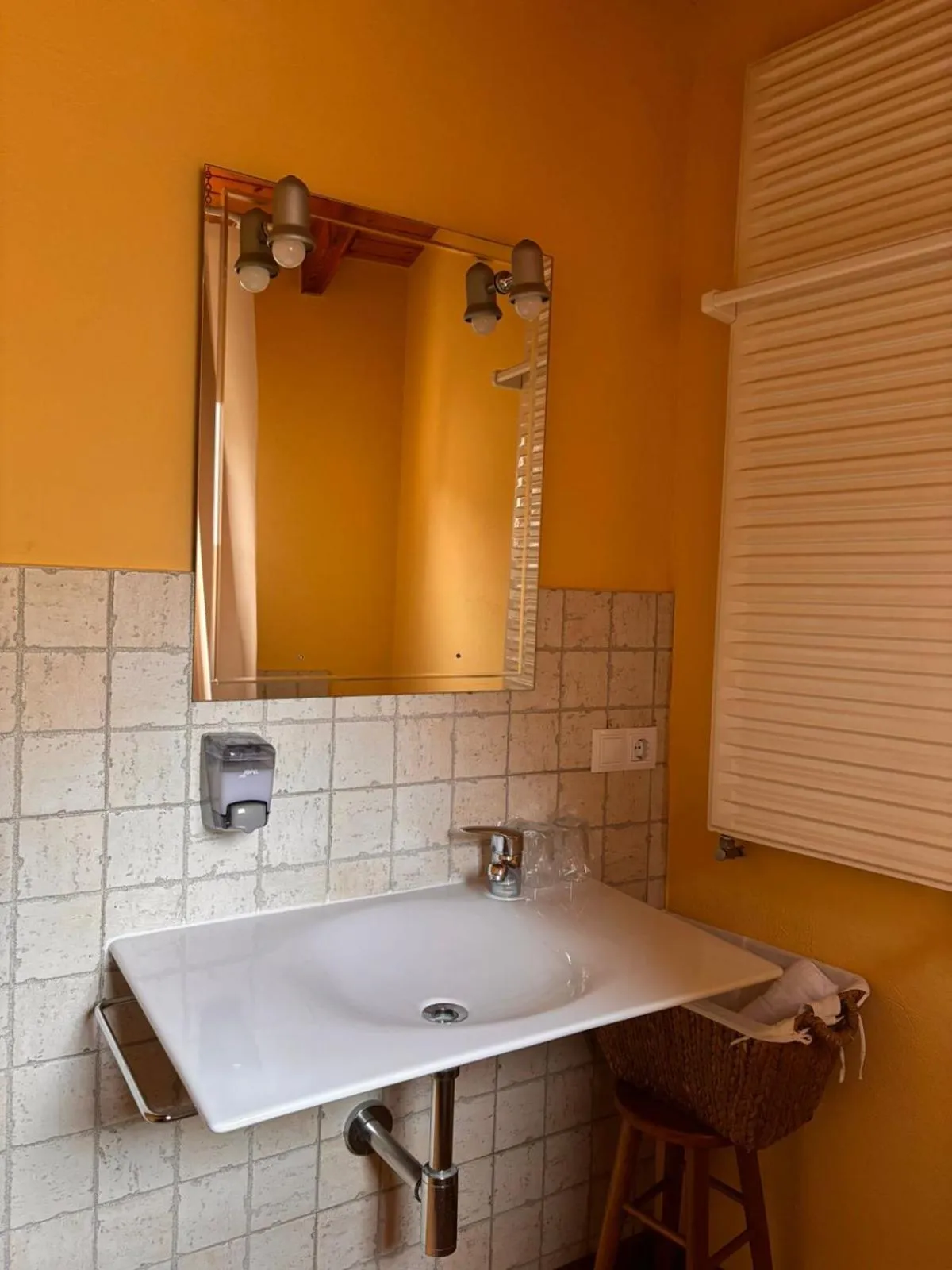 Bathroom in Hotel Prats