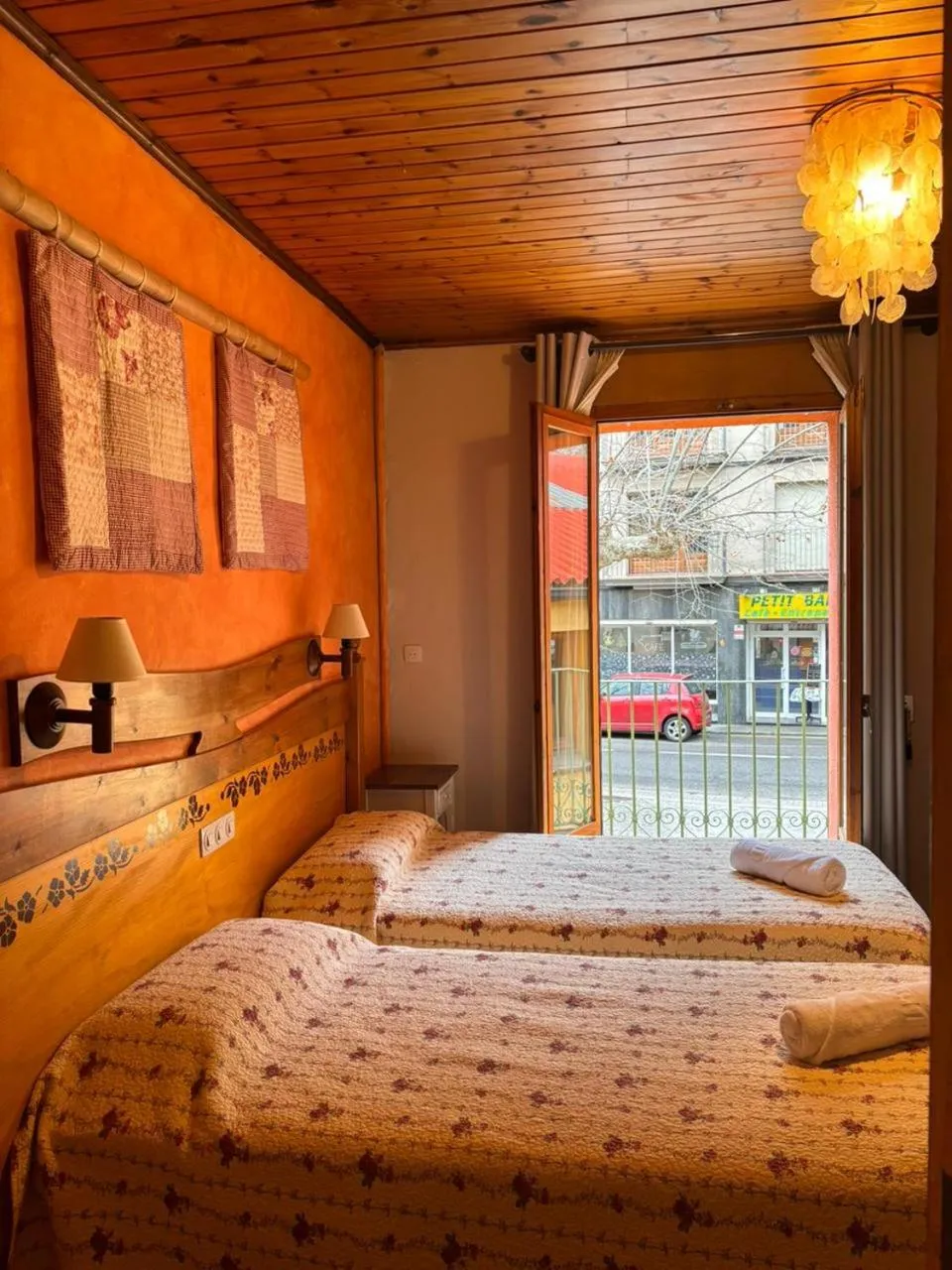 Bedroom, Bed in Hotel Prats