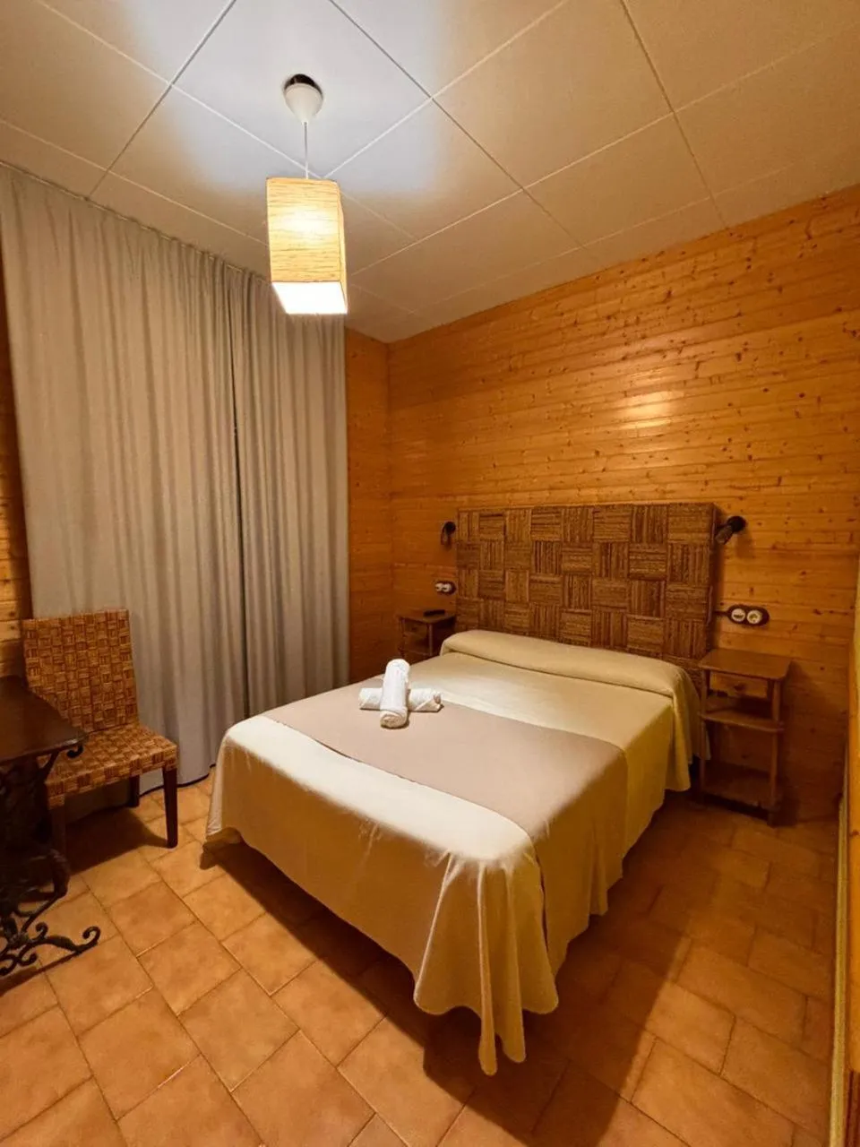 Bedroom, Bed in Hotel Prats