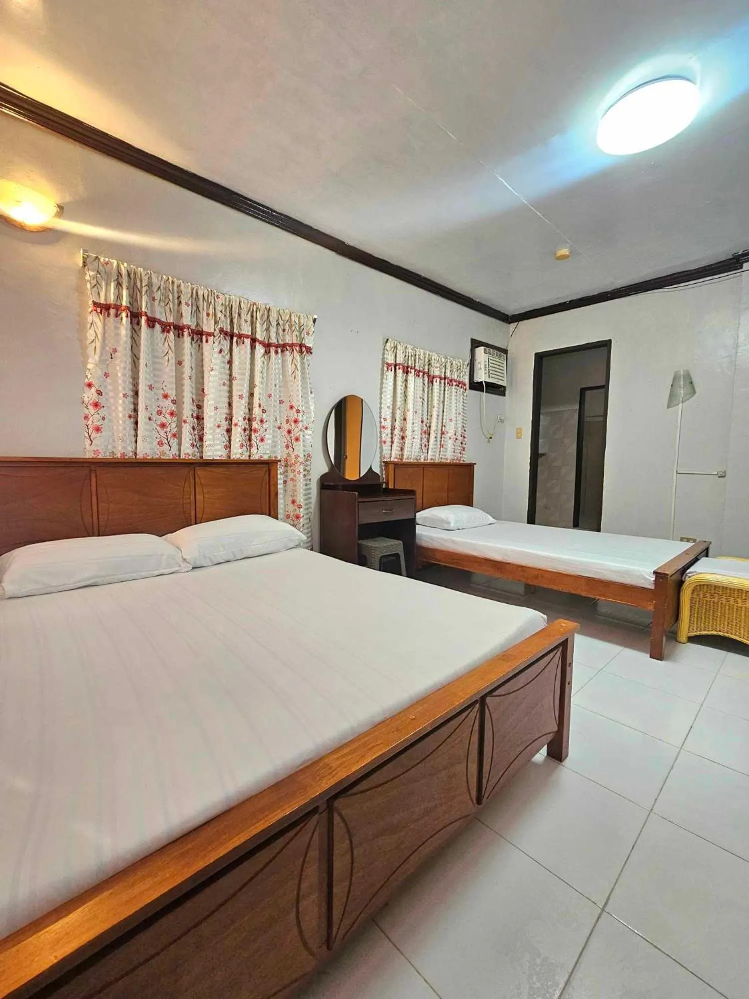 Bed in Bohol Sea Breeze Cottages and Resort