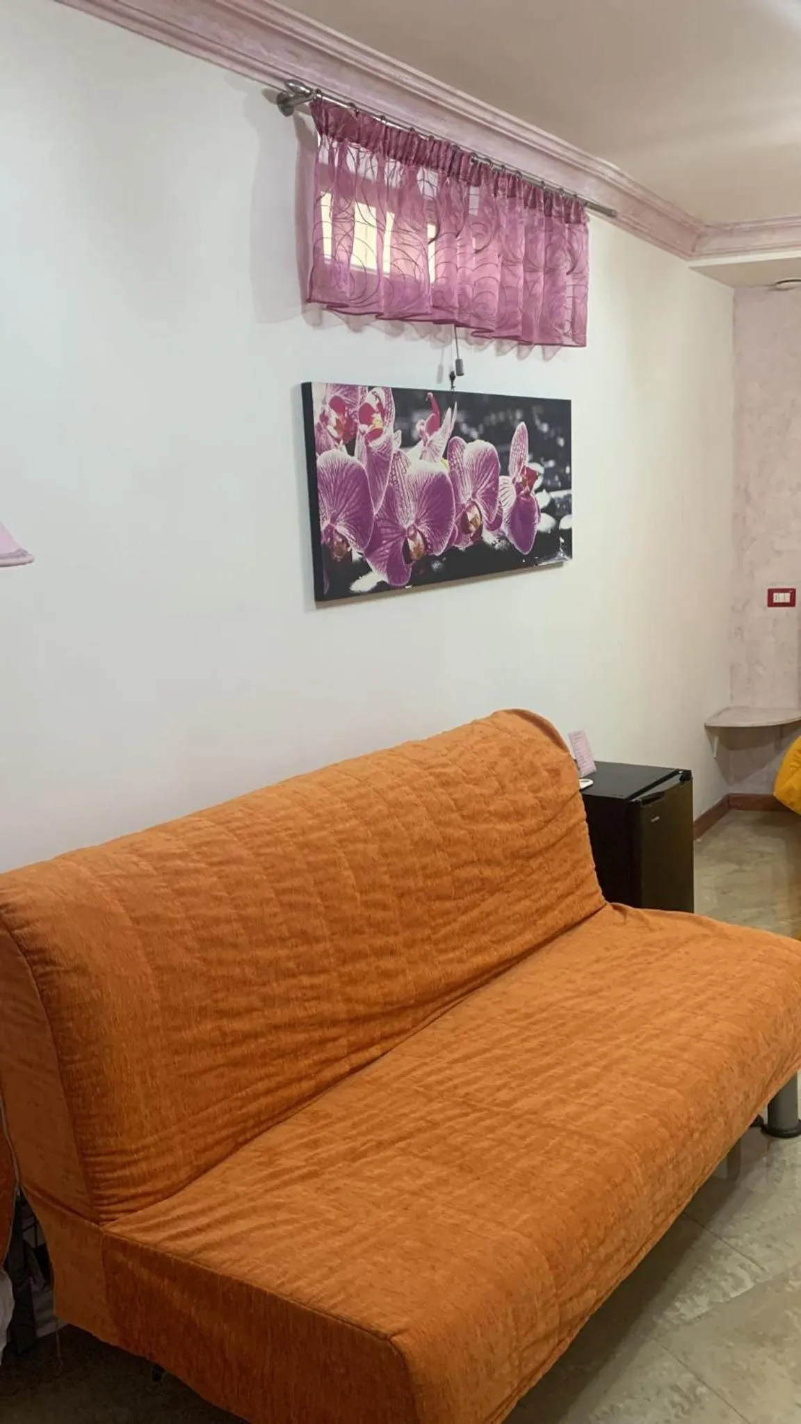 Photo of the whole room in Capri Dreaming