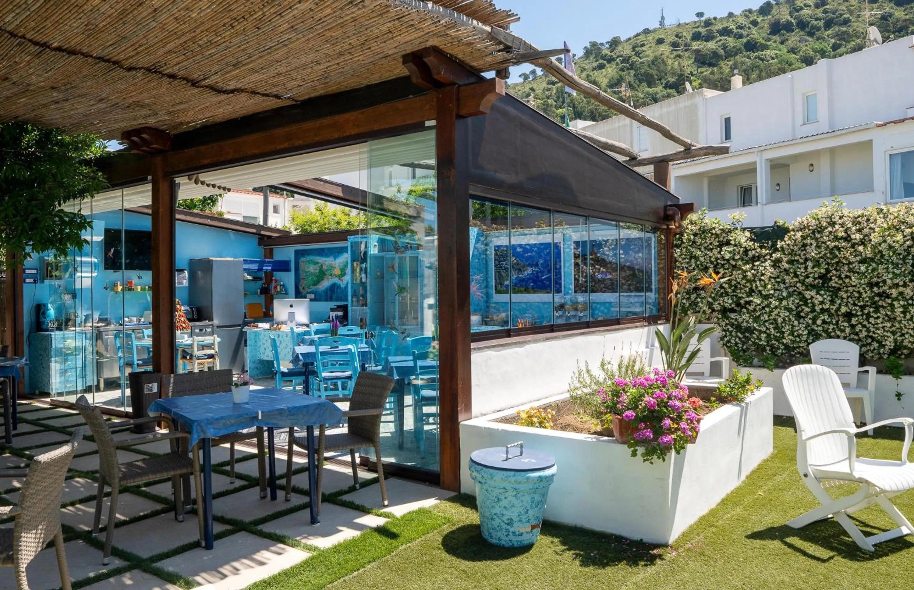 Garden in Capri Dreaming