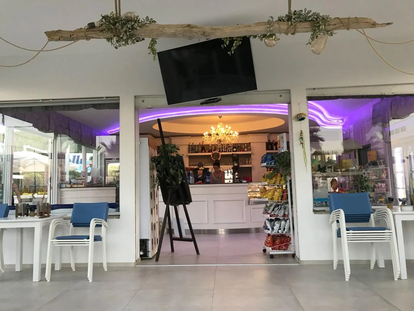 Beach in Hotel Donatella Pinarella