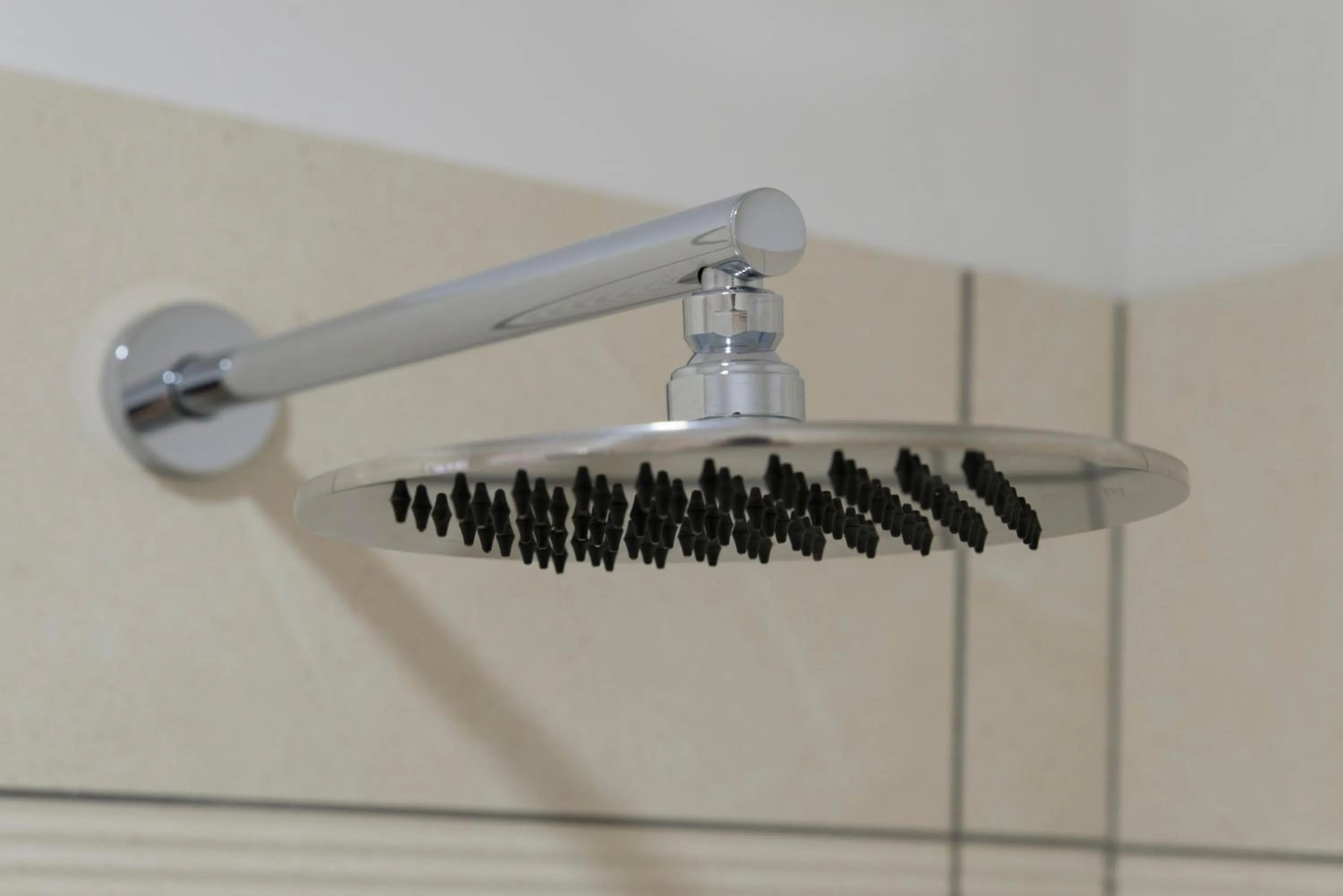 Shower in Hotel America