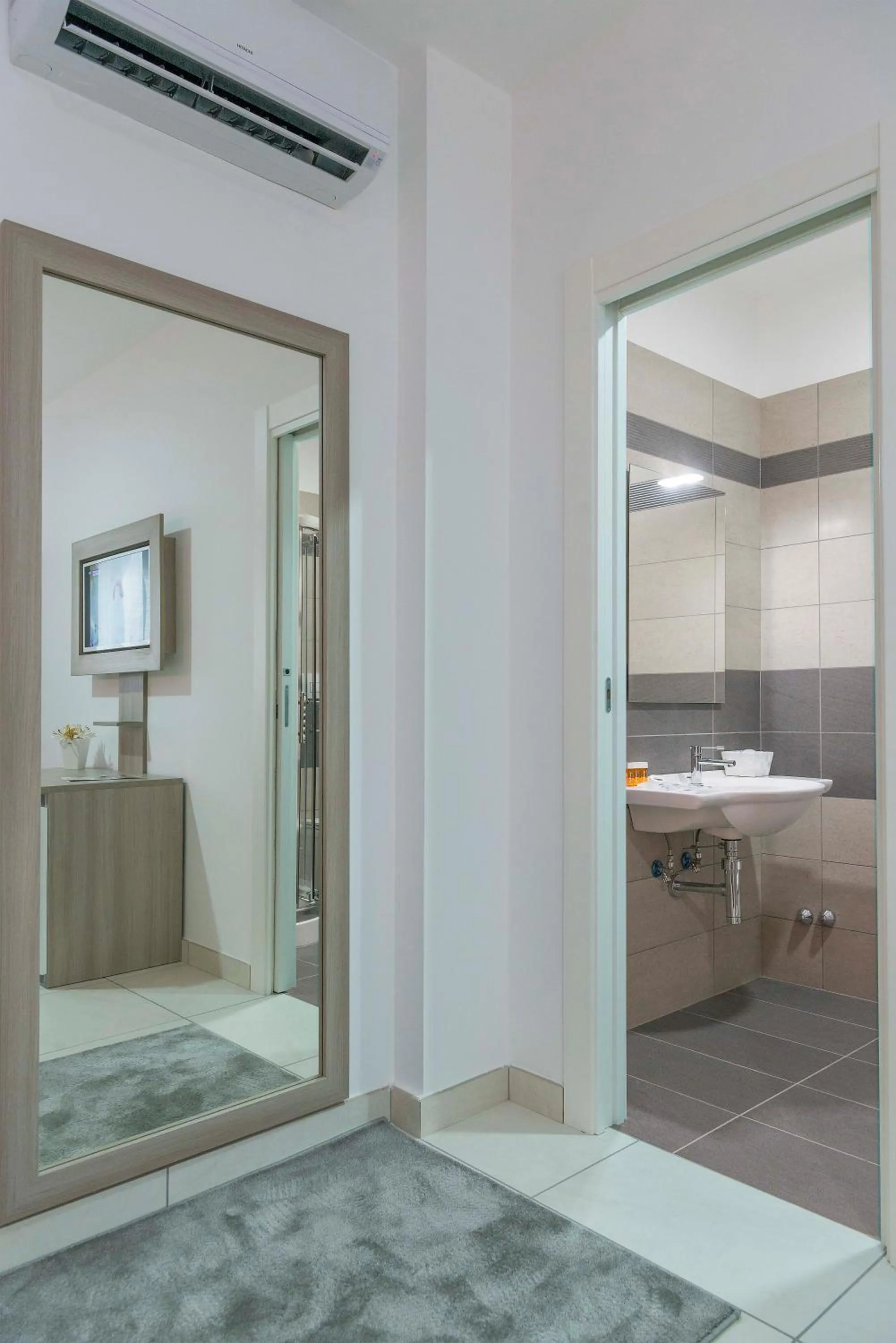 Other in Hotel America