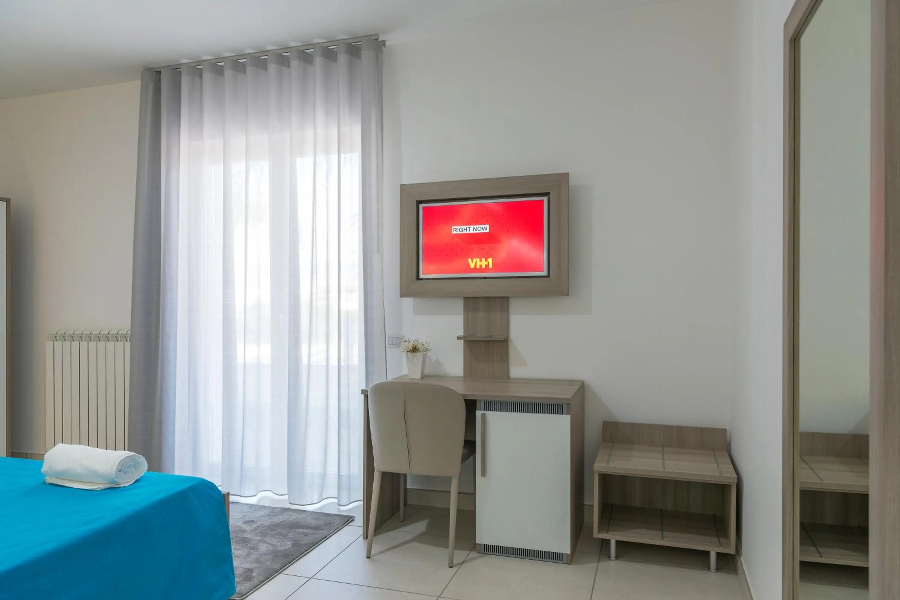 TV and multimedia in Hotel America
