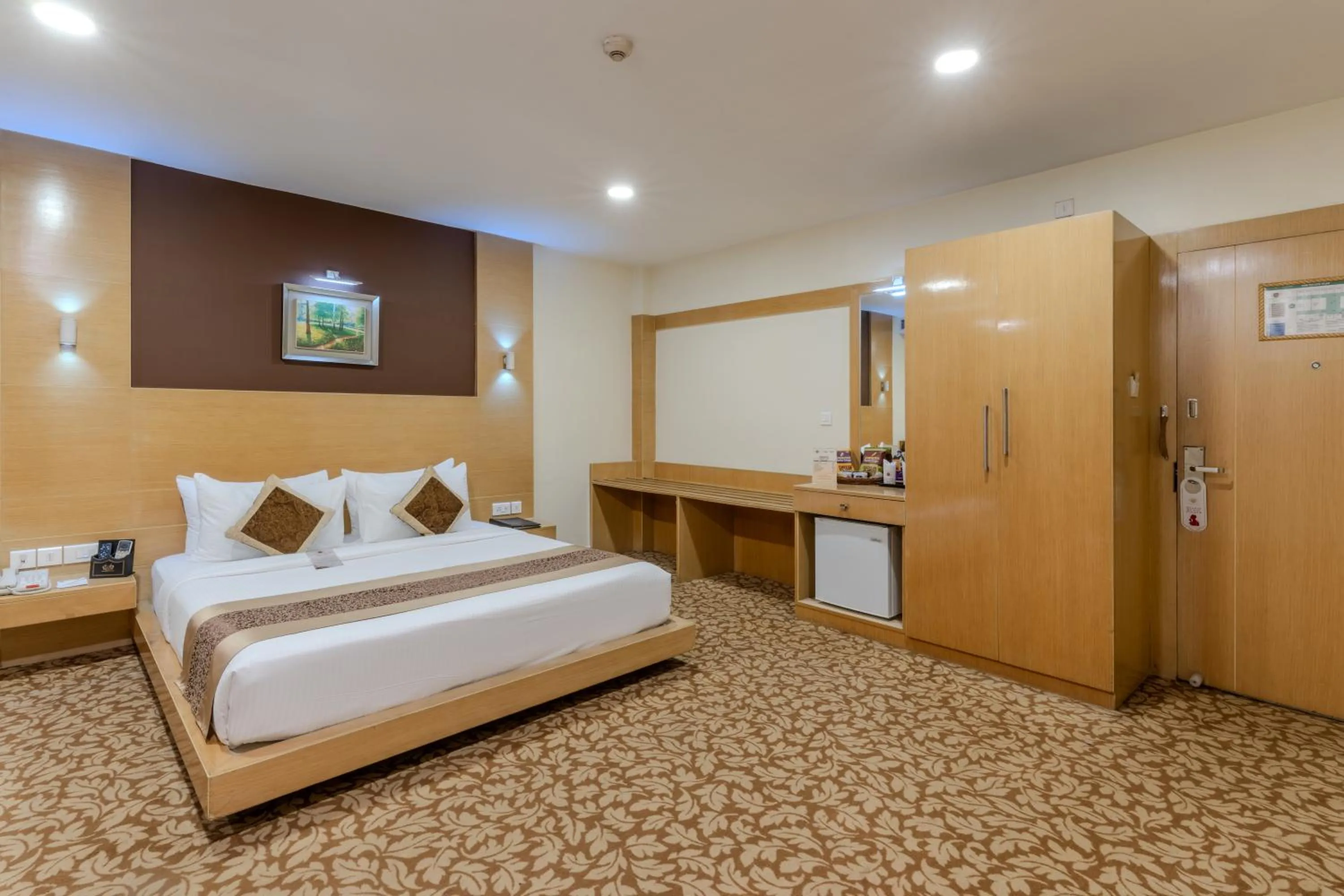 Bed in Hotel Patliputra Continental