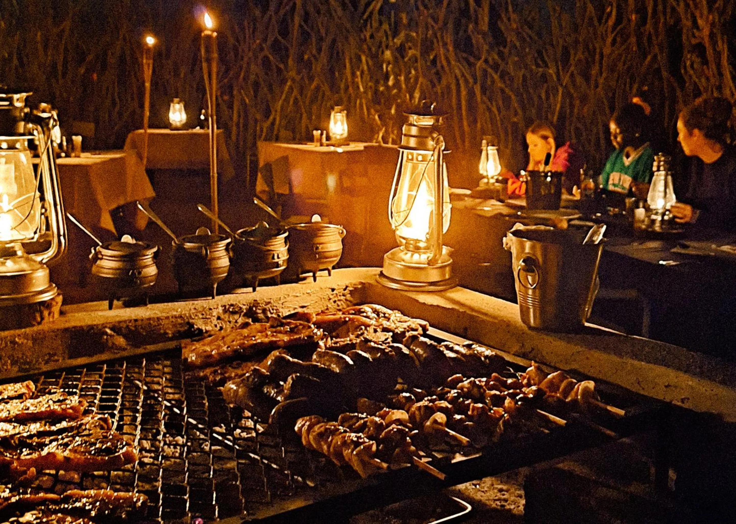 Night in Finfoot Lake Reserve by Dream Resorts