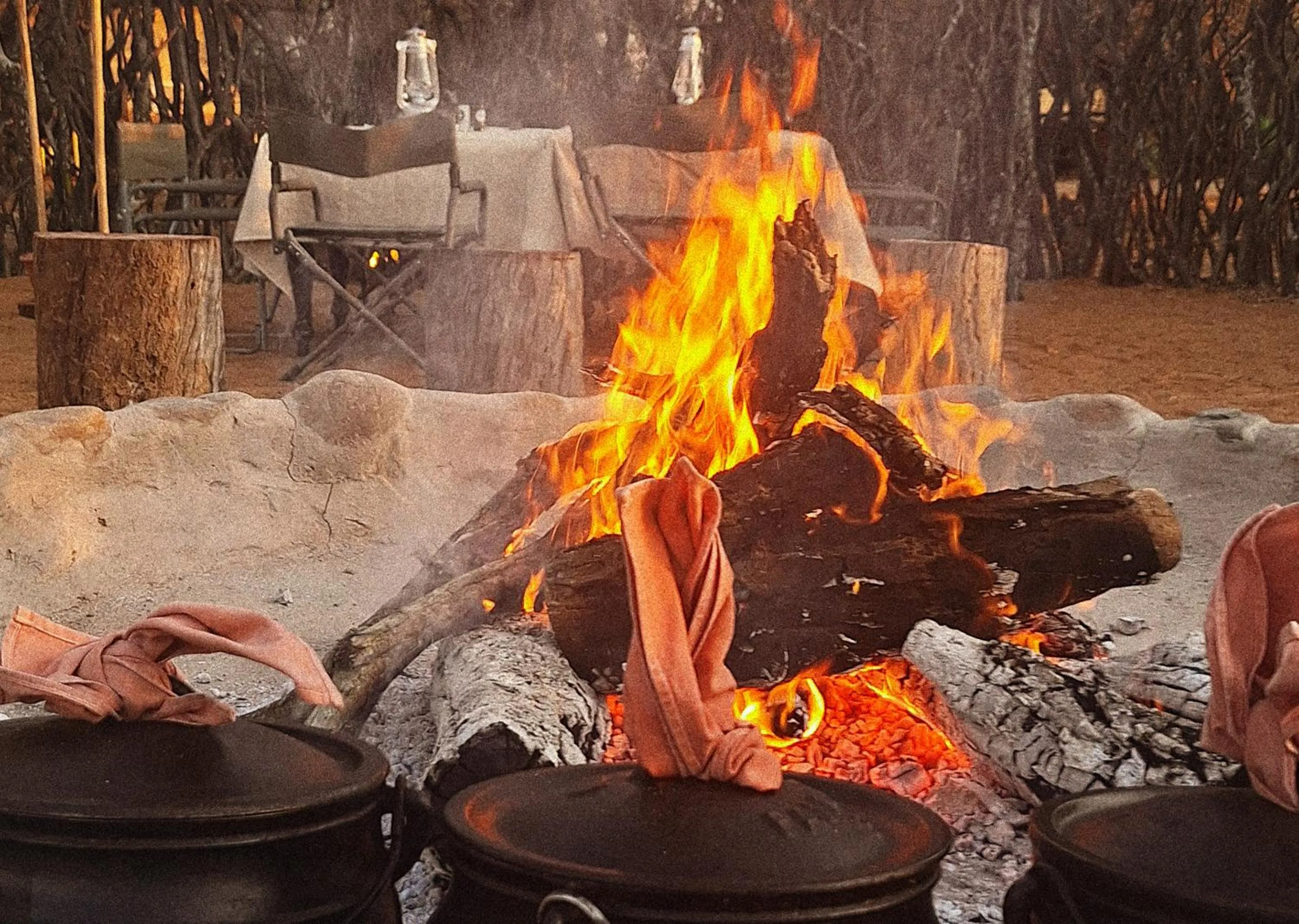 BBQ facilities in Finfoot Lake Reserve by Dream Resorts