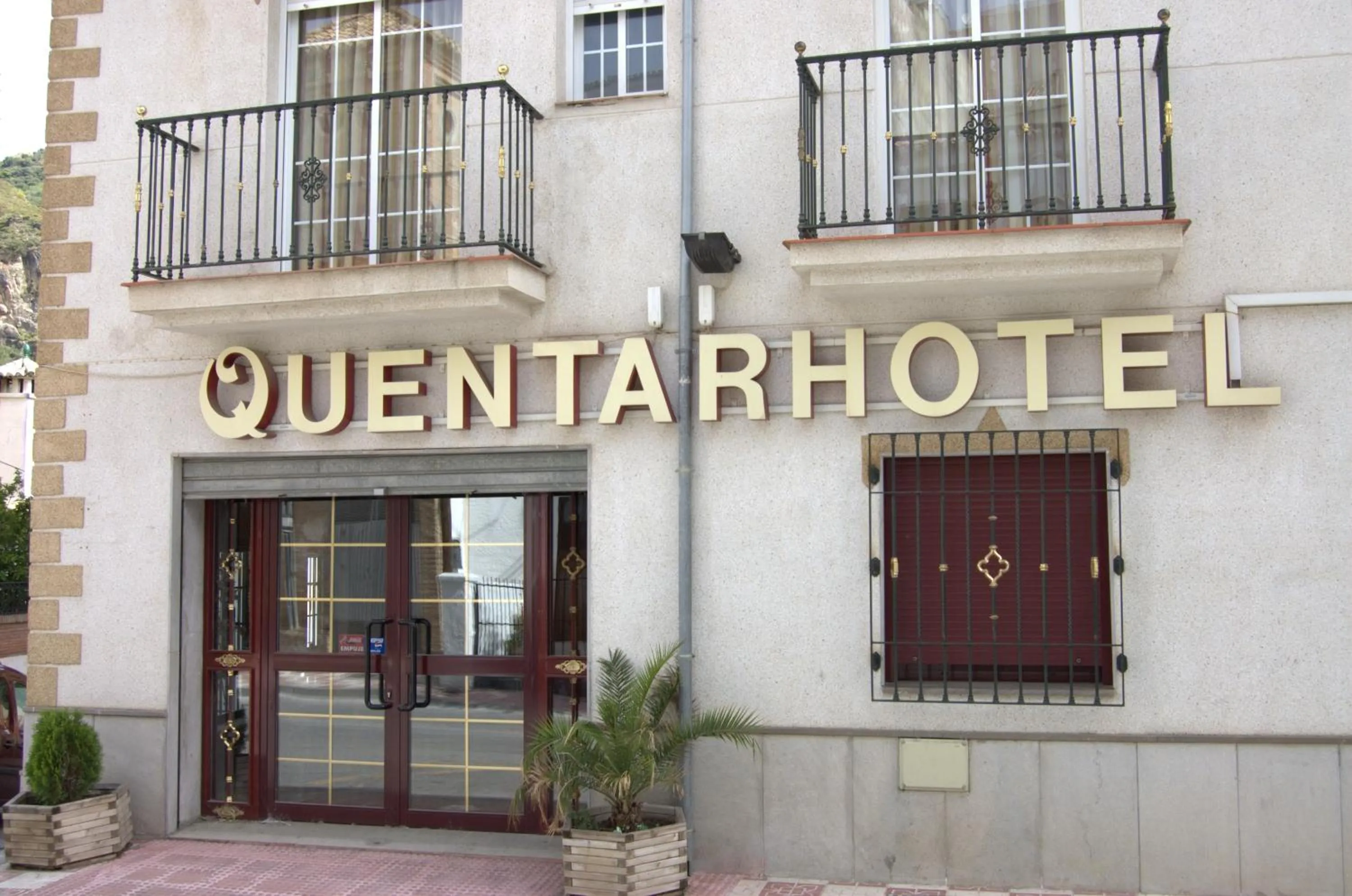 Facade/entrance in Quéntar Hotel Rural
