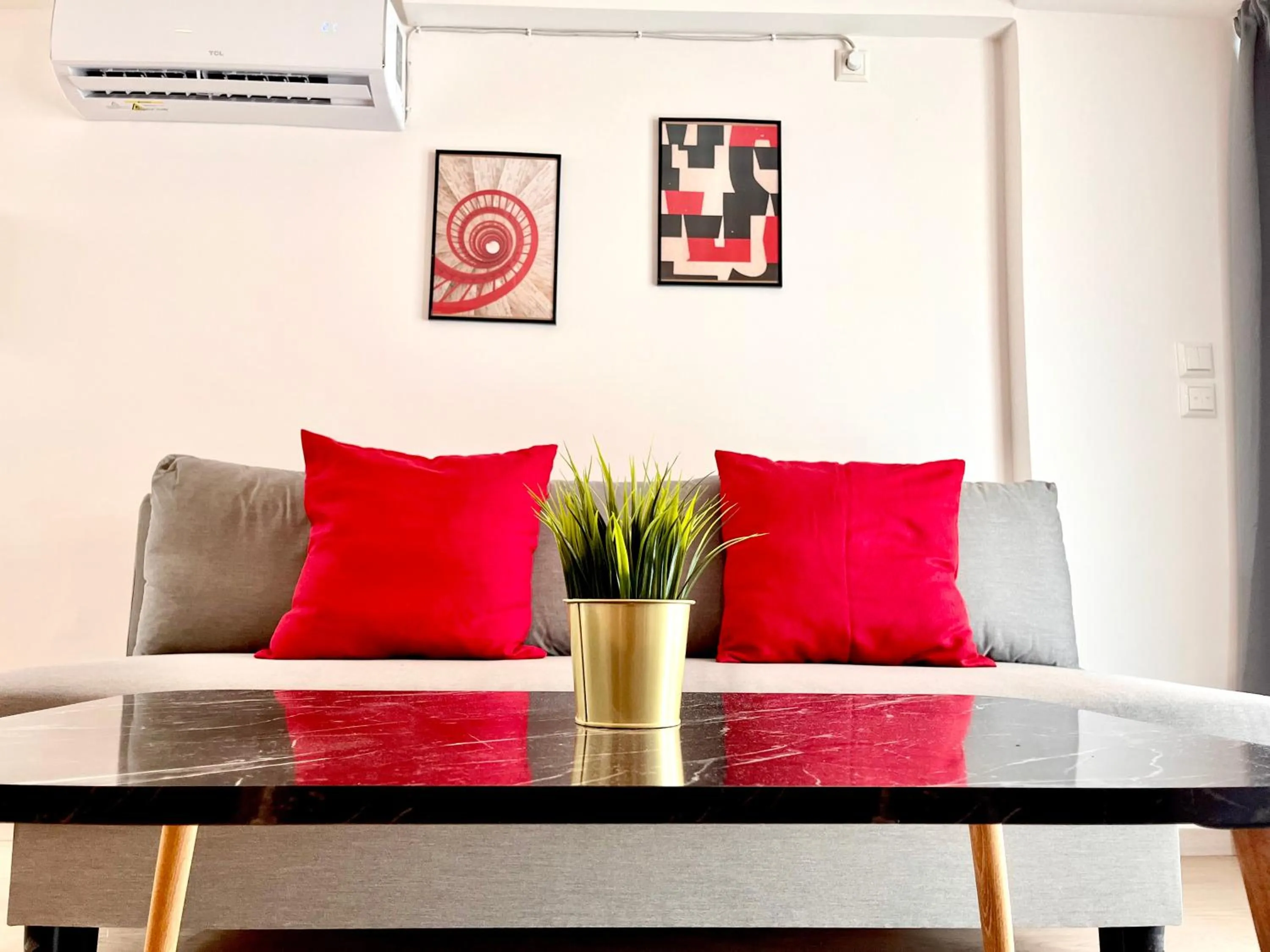 Seating area in Elvita Apartments