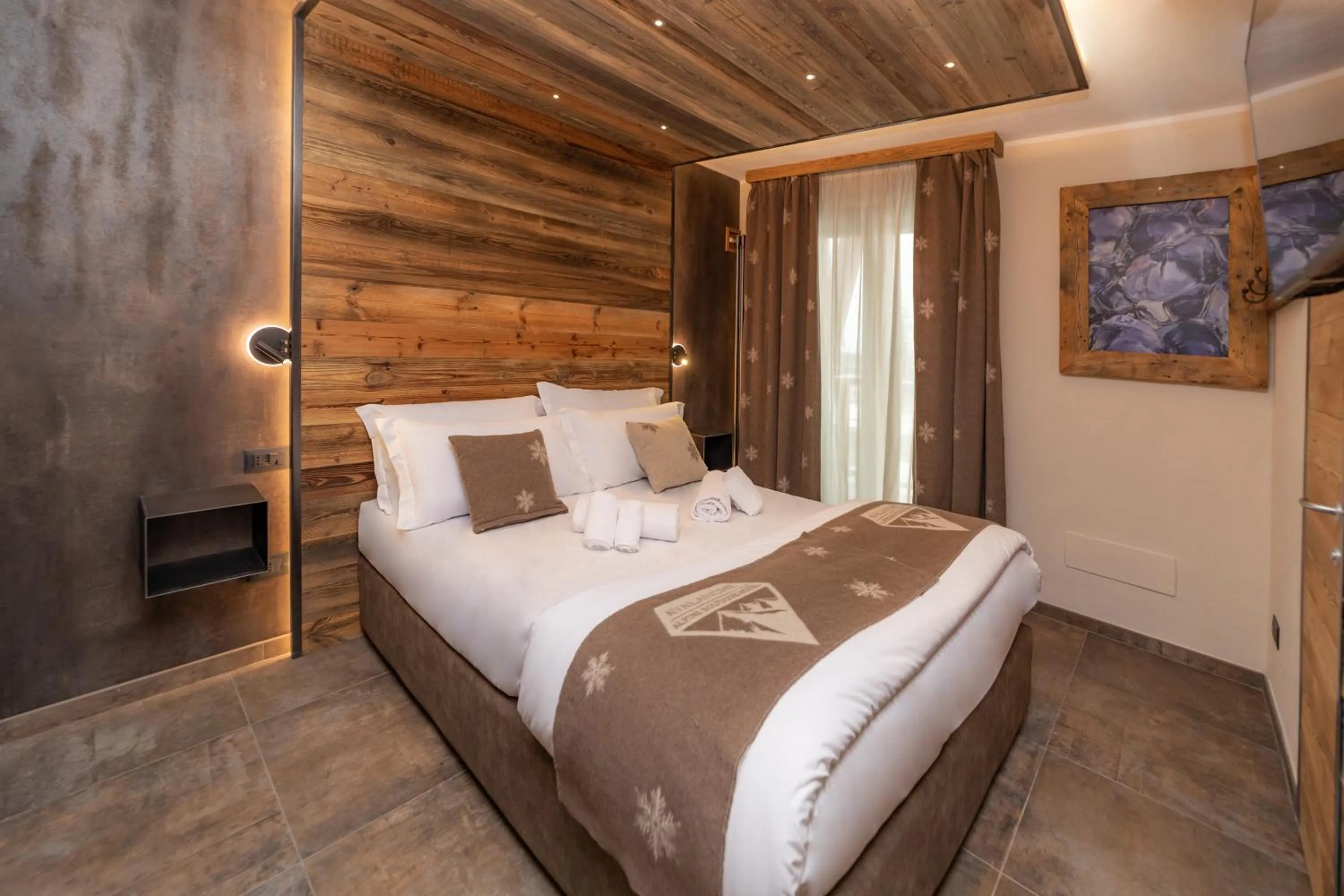 Bed in Avalanche - Alpine Boutique Hotel