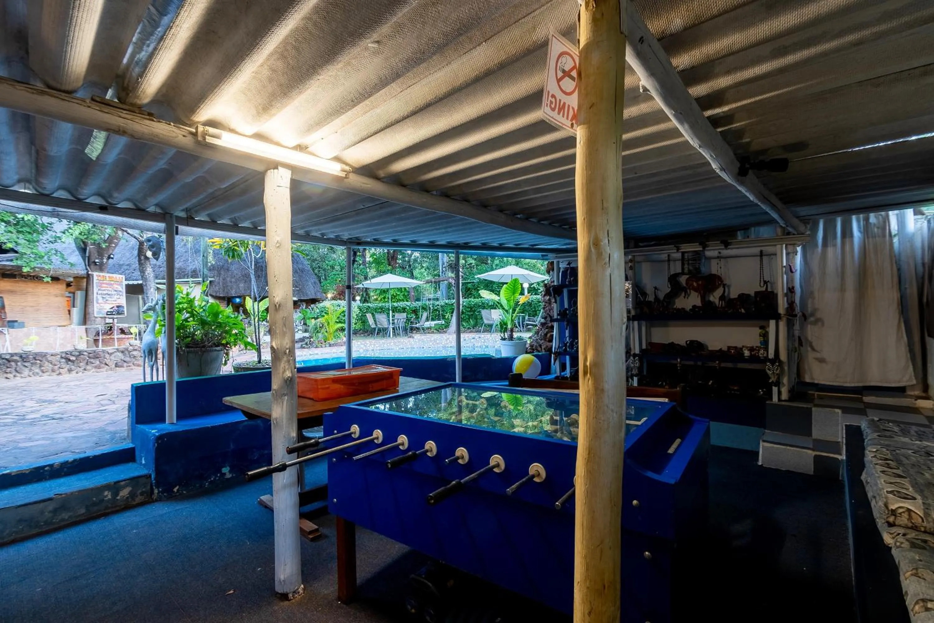 Property building in Victoria Falls Backpackers Lodge