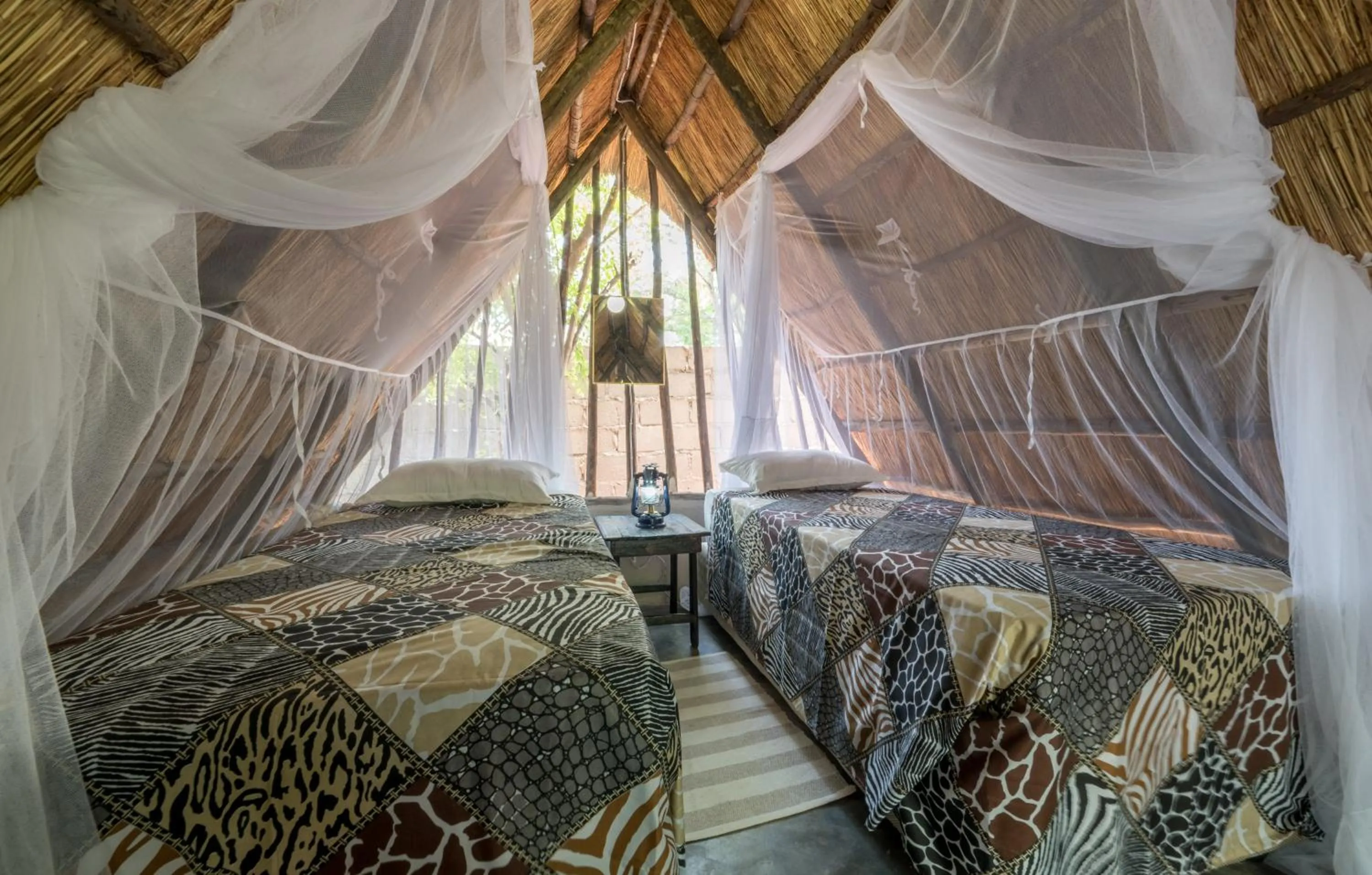 Property building, Bed in Victoria Falls Backpackers Lodge